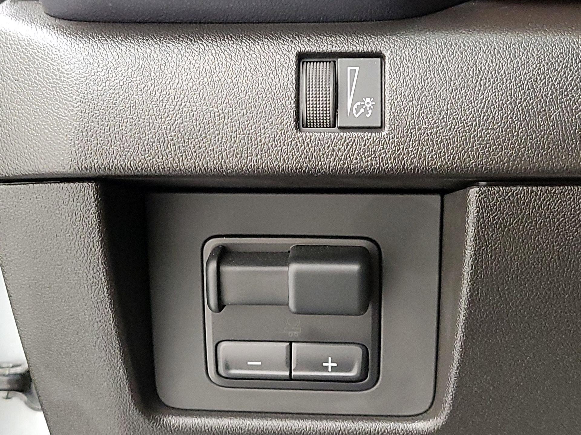 Thumbnail: 2024 GMC Canyon - 13