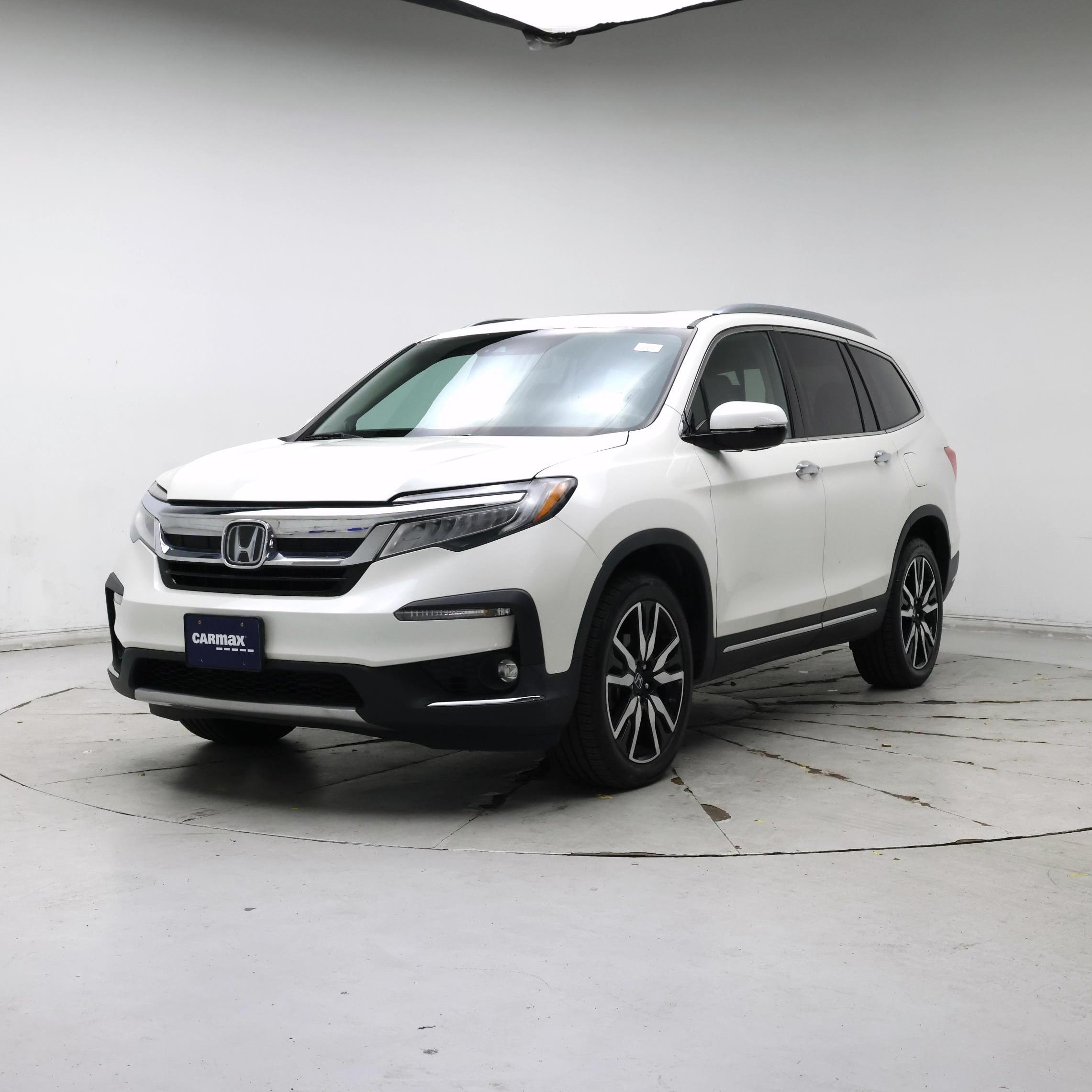 Thumbnail: 2019 Honda Pilot - 4