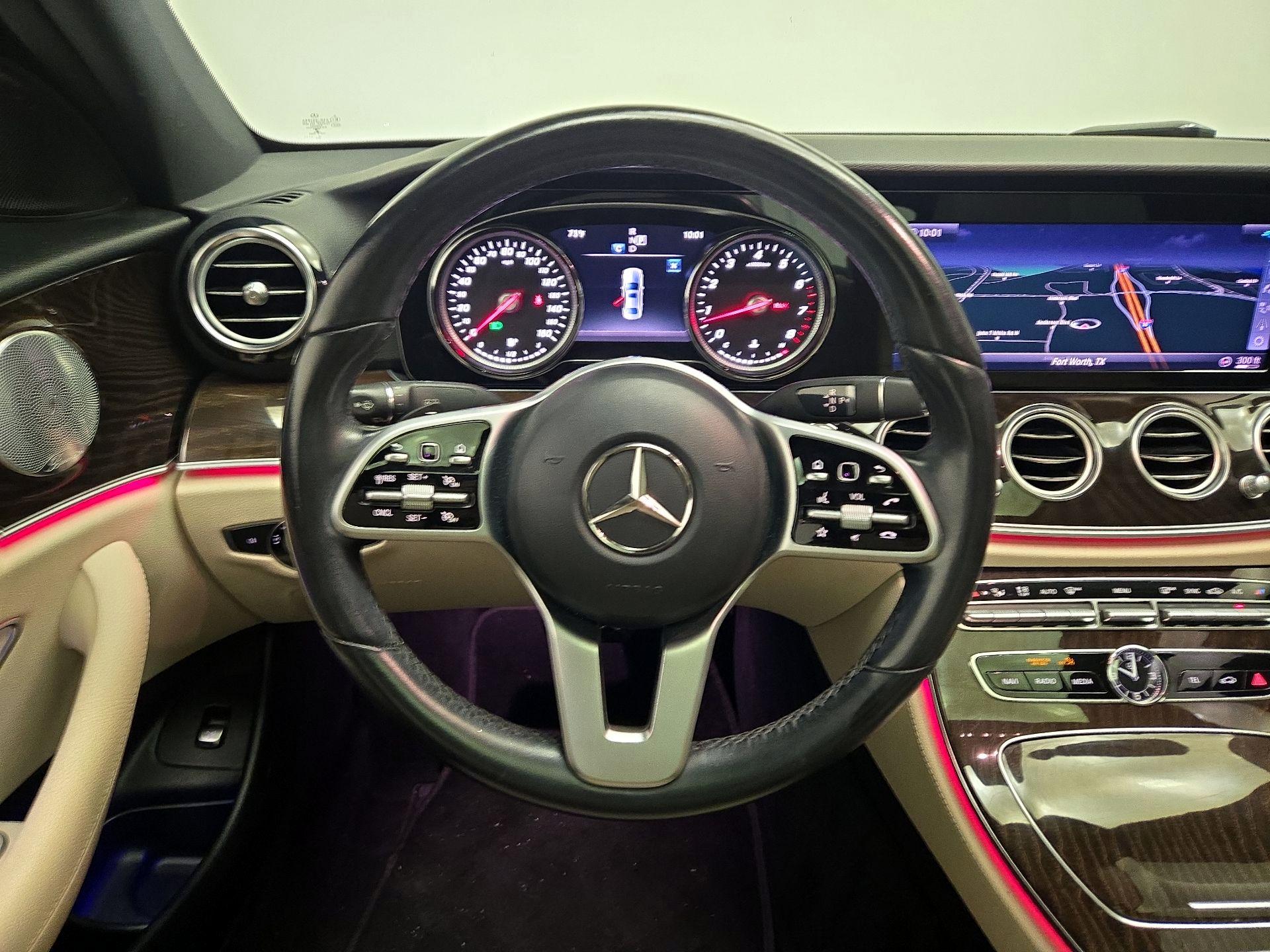 Thumbnail: 2019 Mercedes-Benz E-Class - 10