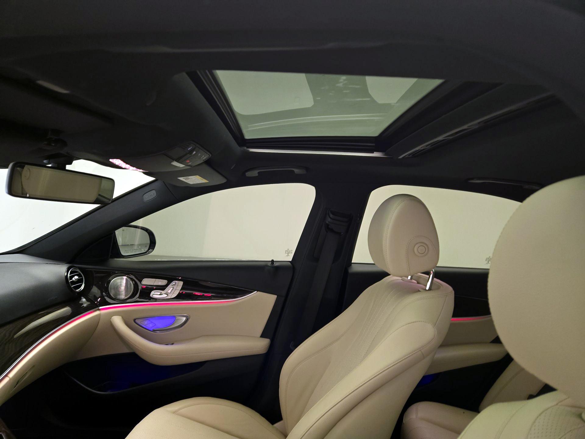 Thumbnail: 2019 Mercedes-Benz E-Class - 19