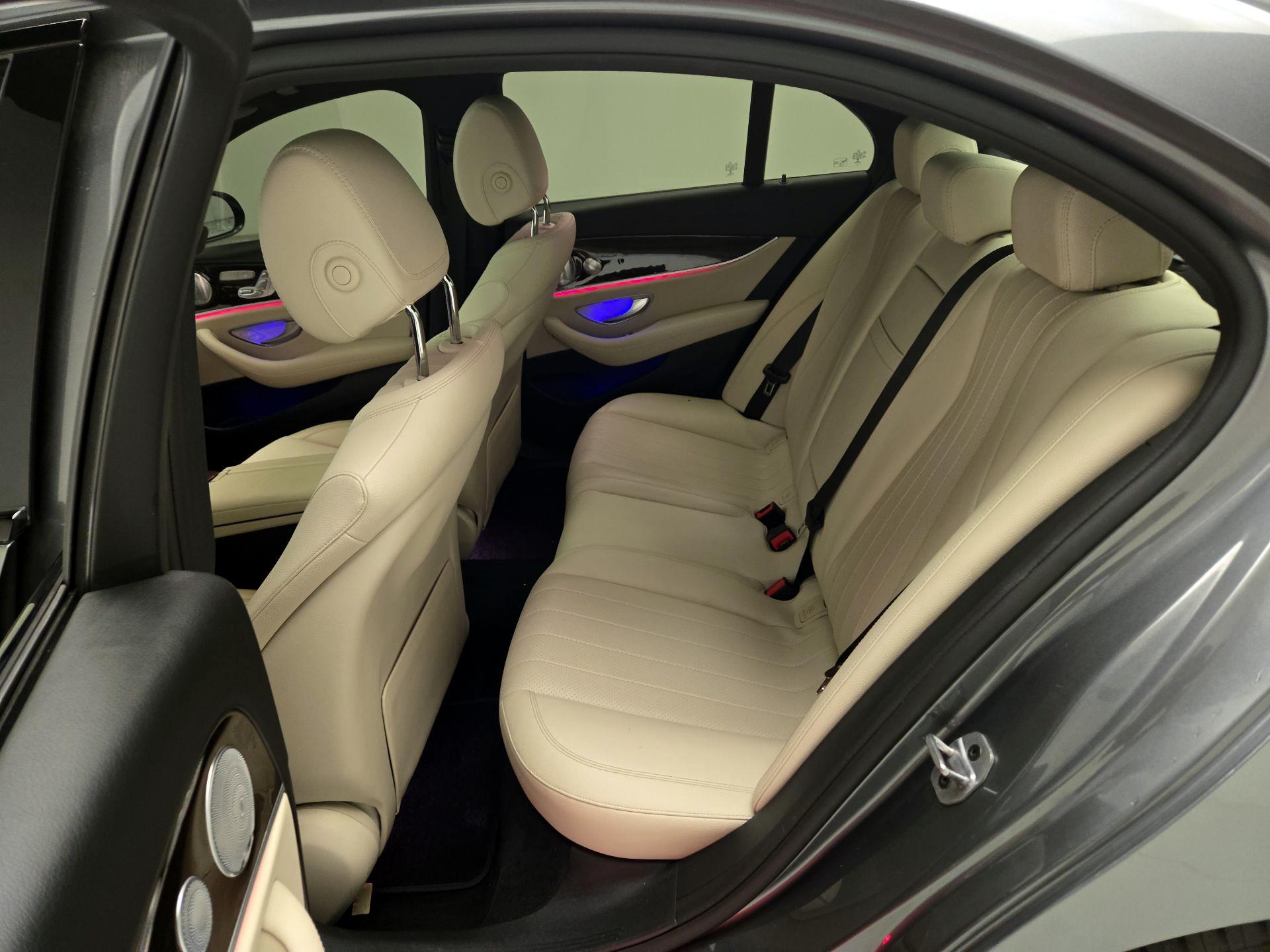 Thumbnail: 2019 Mercedes-Benz E-Class - 20
