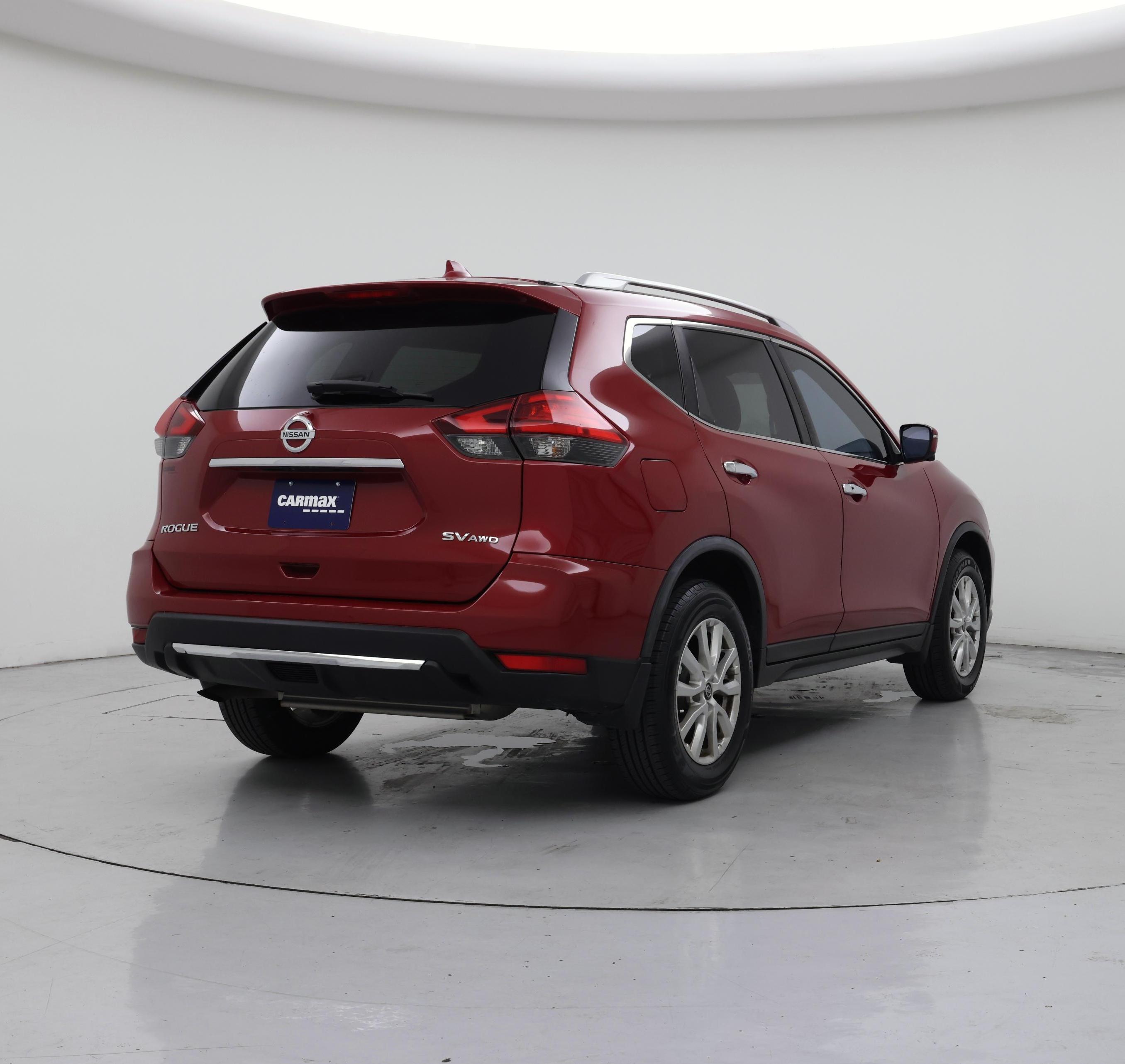 Thumbnail: 2017 Nissan Rogue - 8