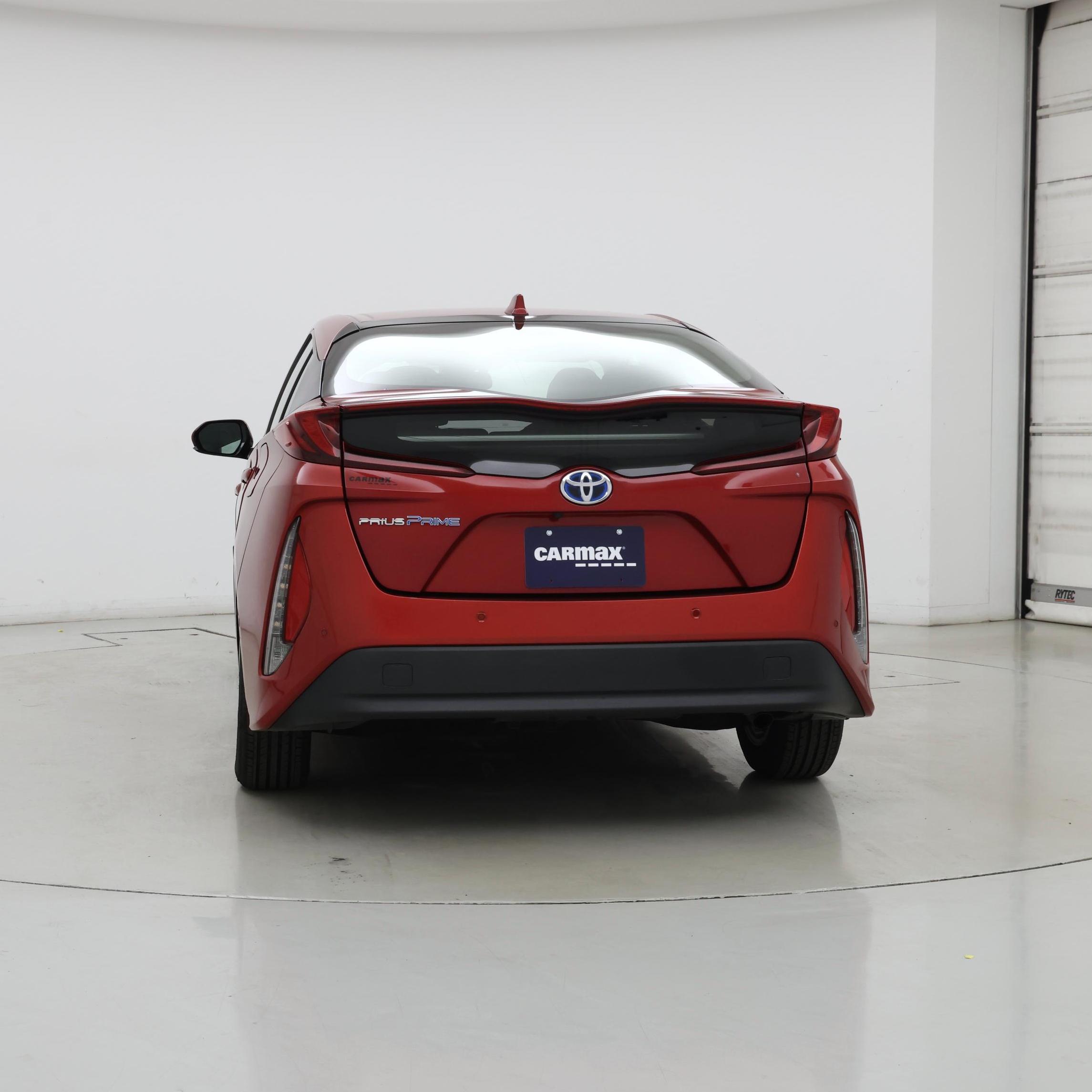 Thumbnail: 2017 Toyota Prius Prime - 6