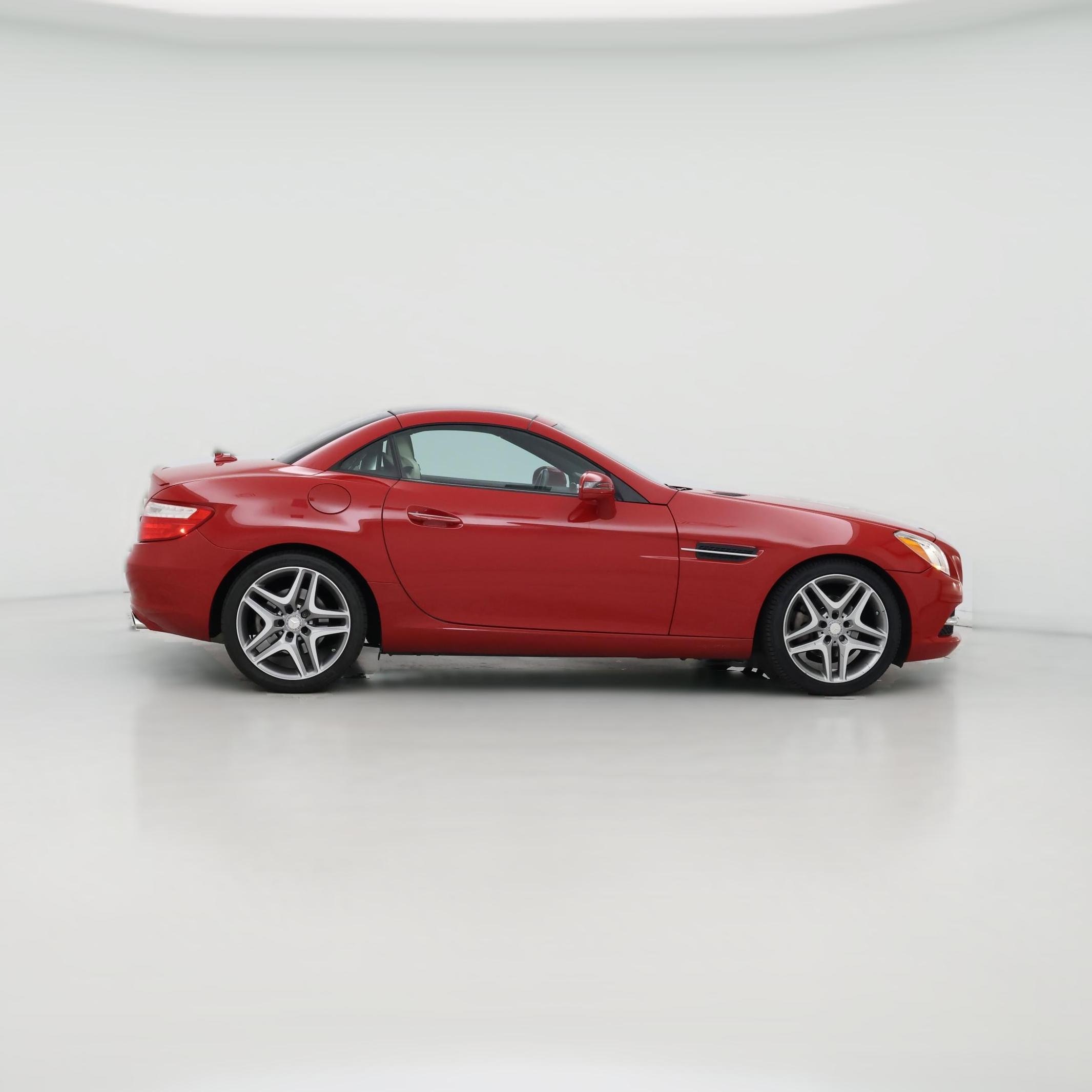Thumbnail: 2015 Mercedes-Benz SLK - 1