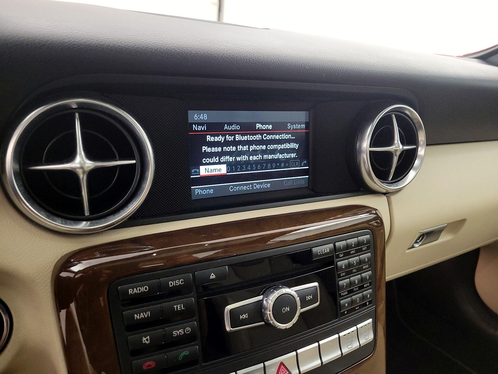 Thumbnail: 2015 Mercedes-Benz SLK - 14