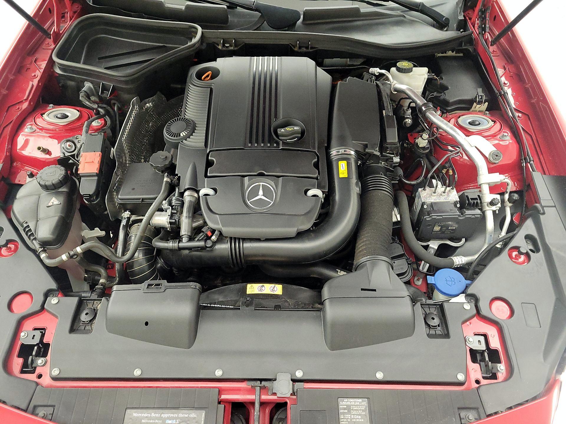 Thumbnail: 2015 Mercedes-Benz SLK - 19