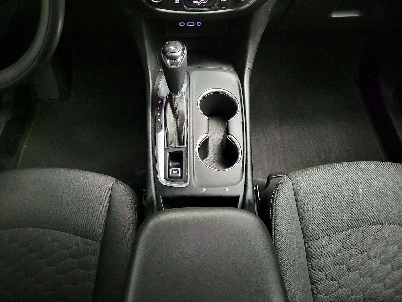 2020 Chevrolet Equinox LT - Photo 18