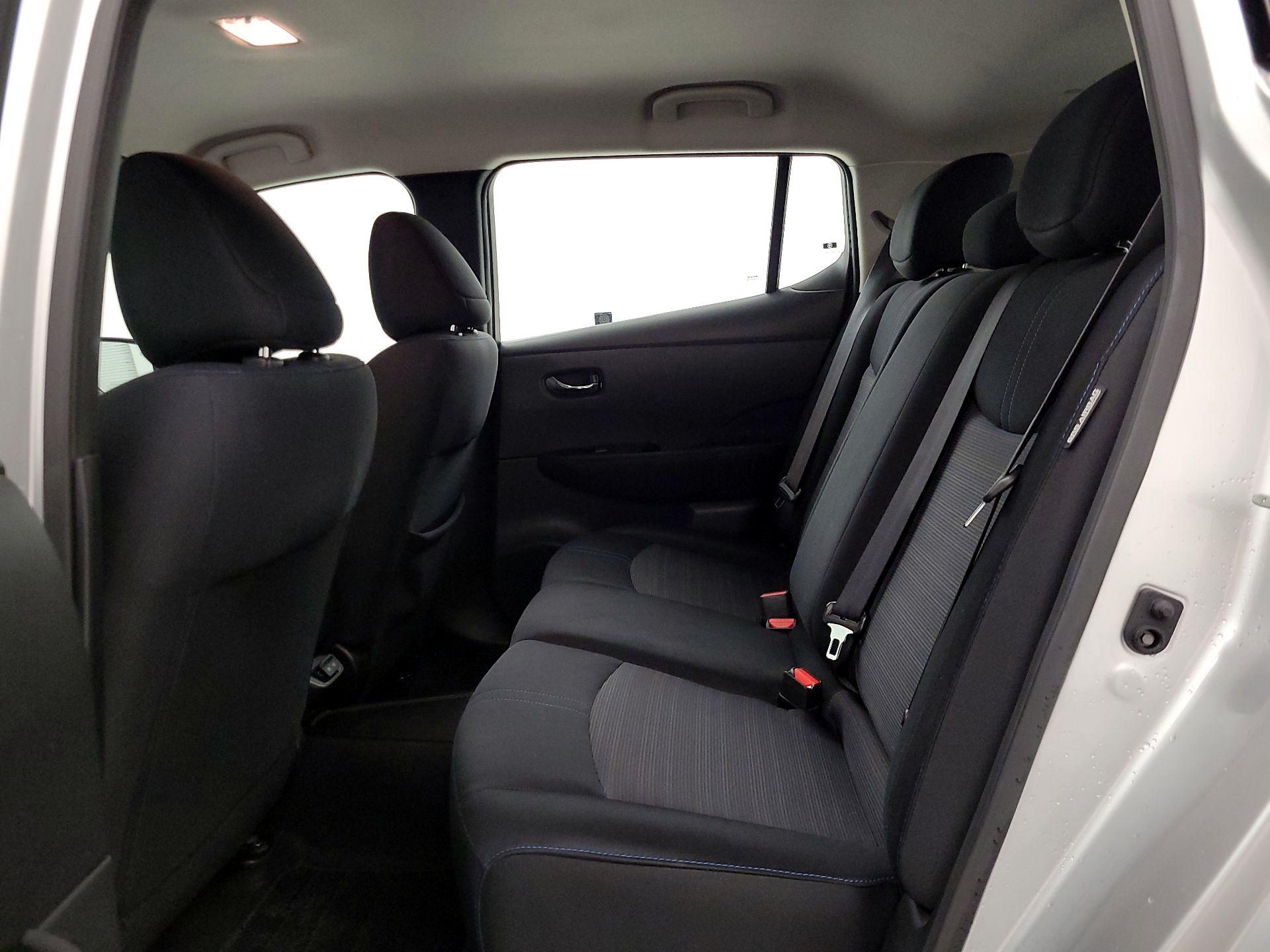 Thumbnail: 2021 Nissan Leaf - 20