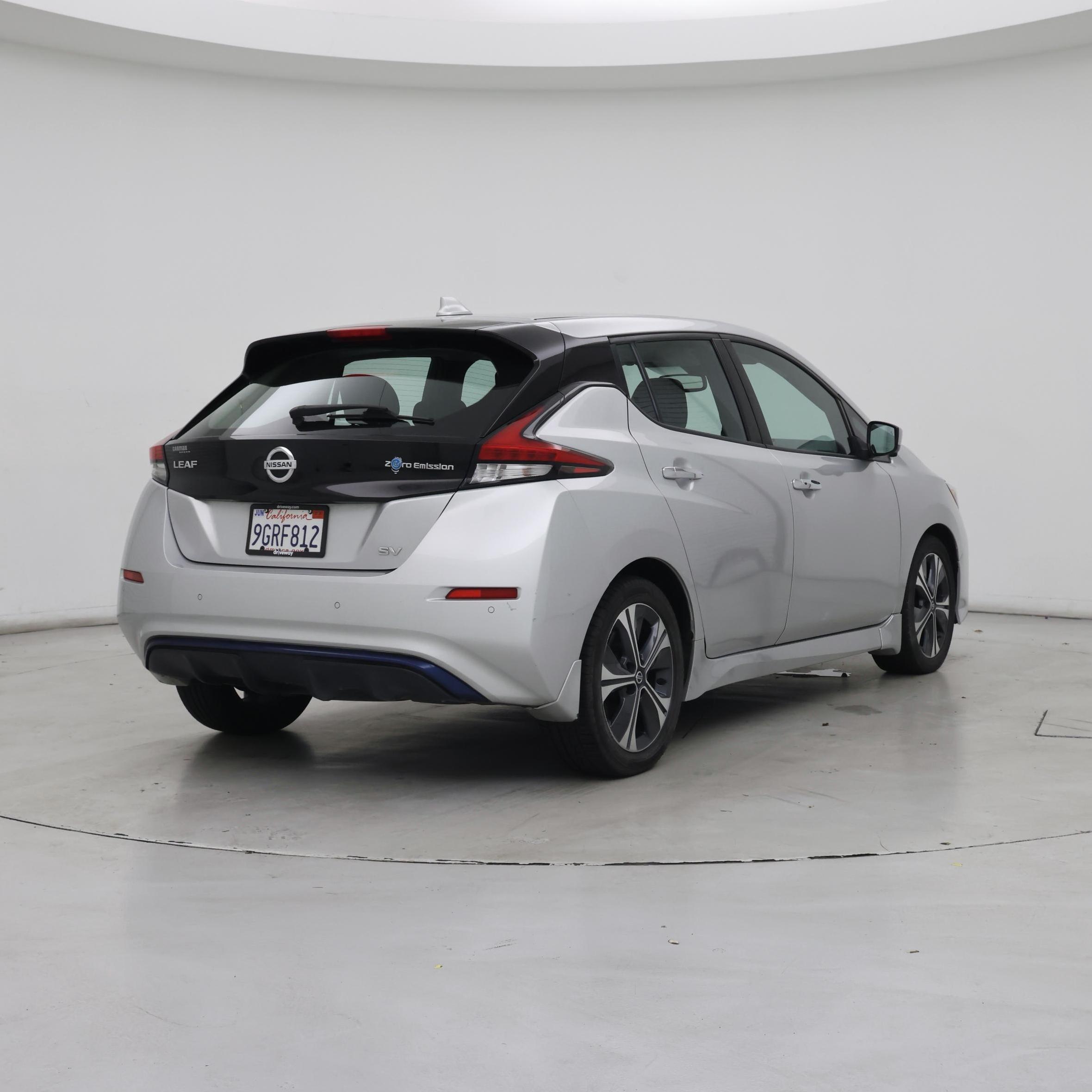 Thumbnail: 2021 Nissan Leaf - 8