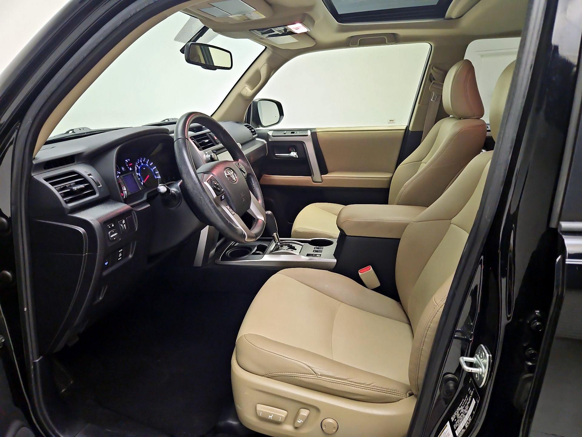 Thumbnail: 2016 Toyota 4Runner - 11