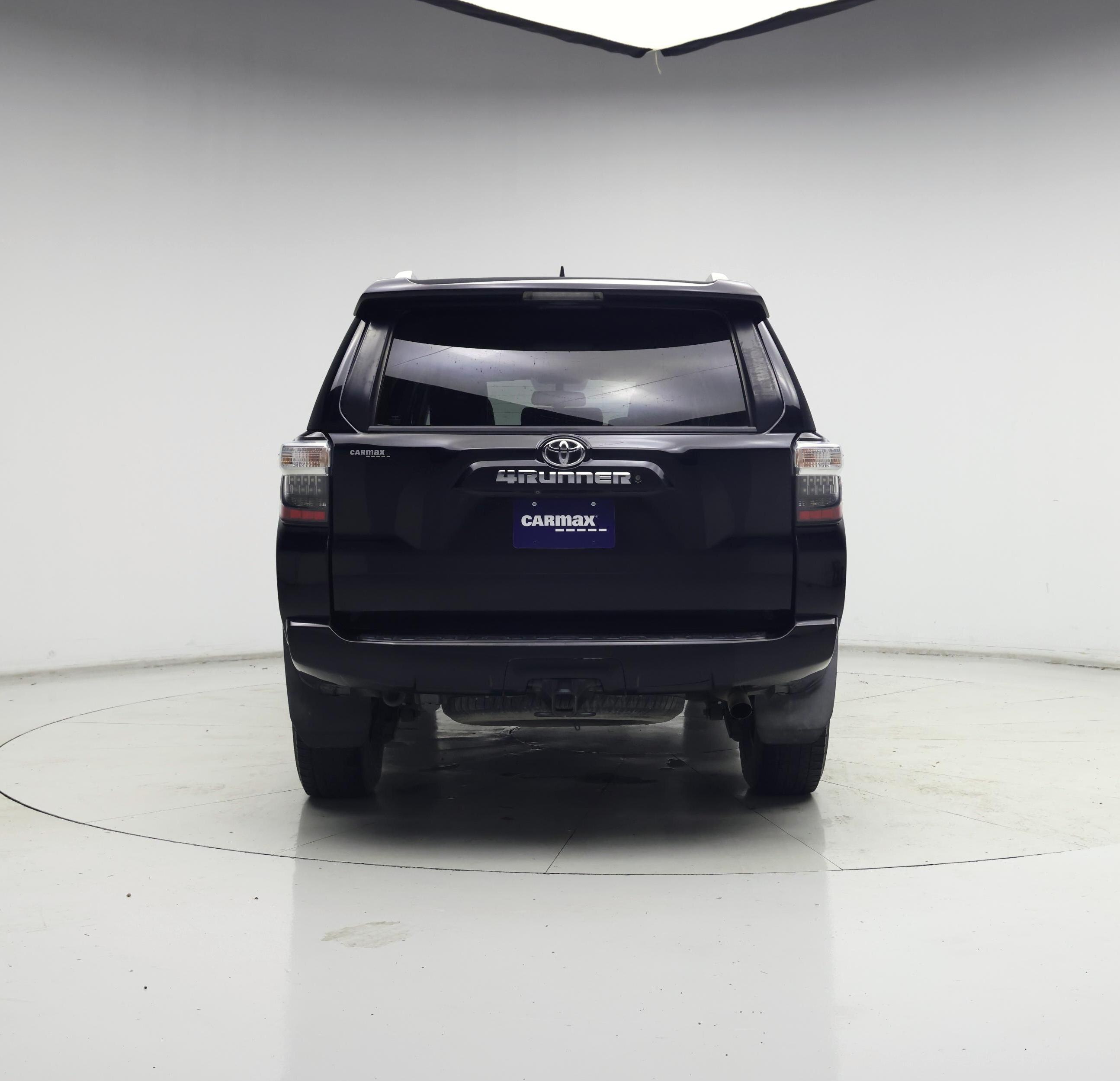 Thumbnail: 2016 Toyota 4Runner - 6