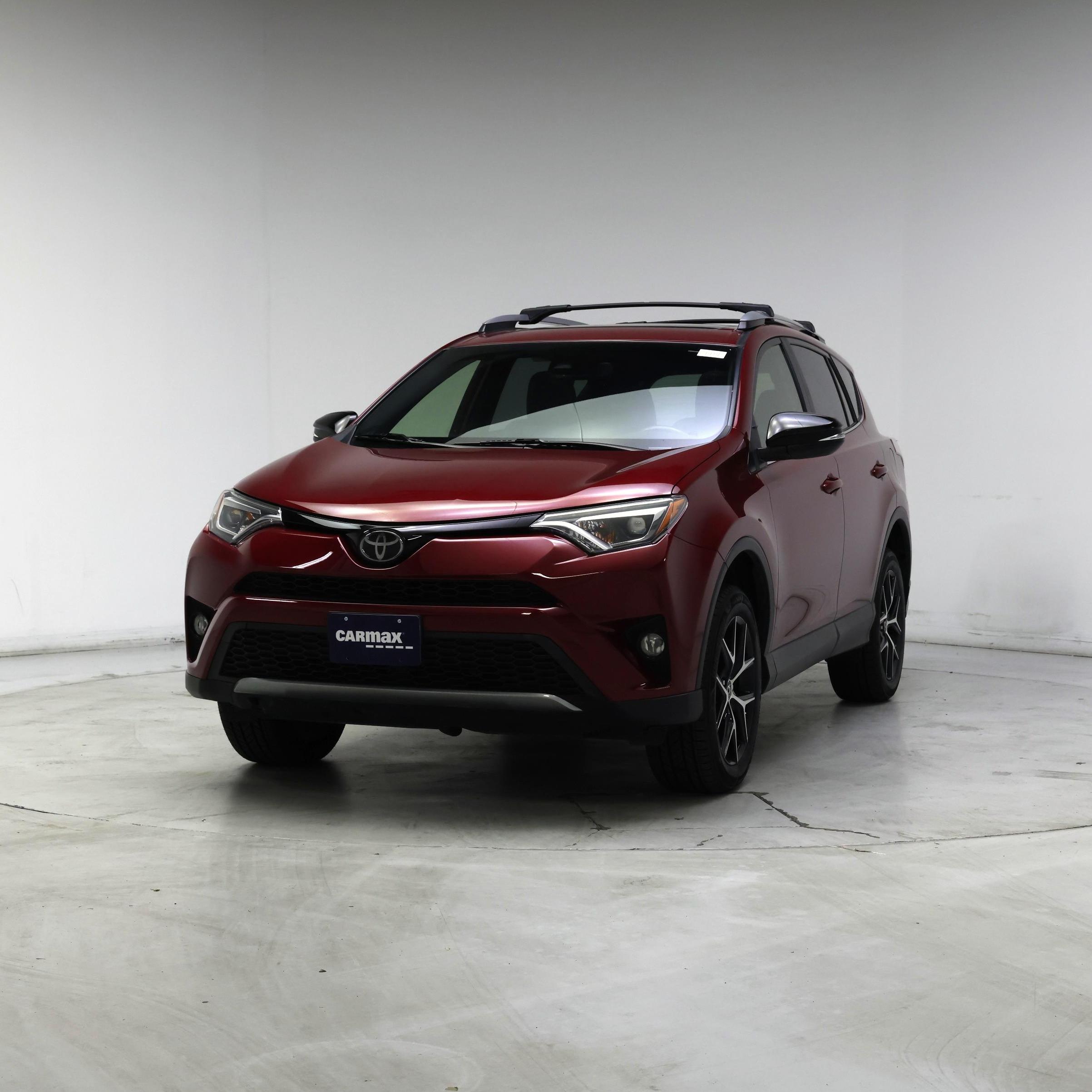 Thumbnail: 2018 Toyota RAV4 - 4