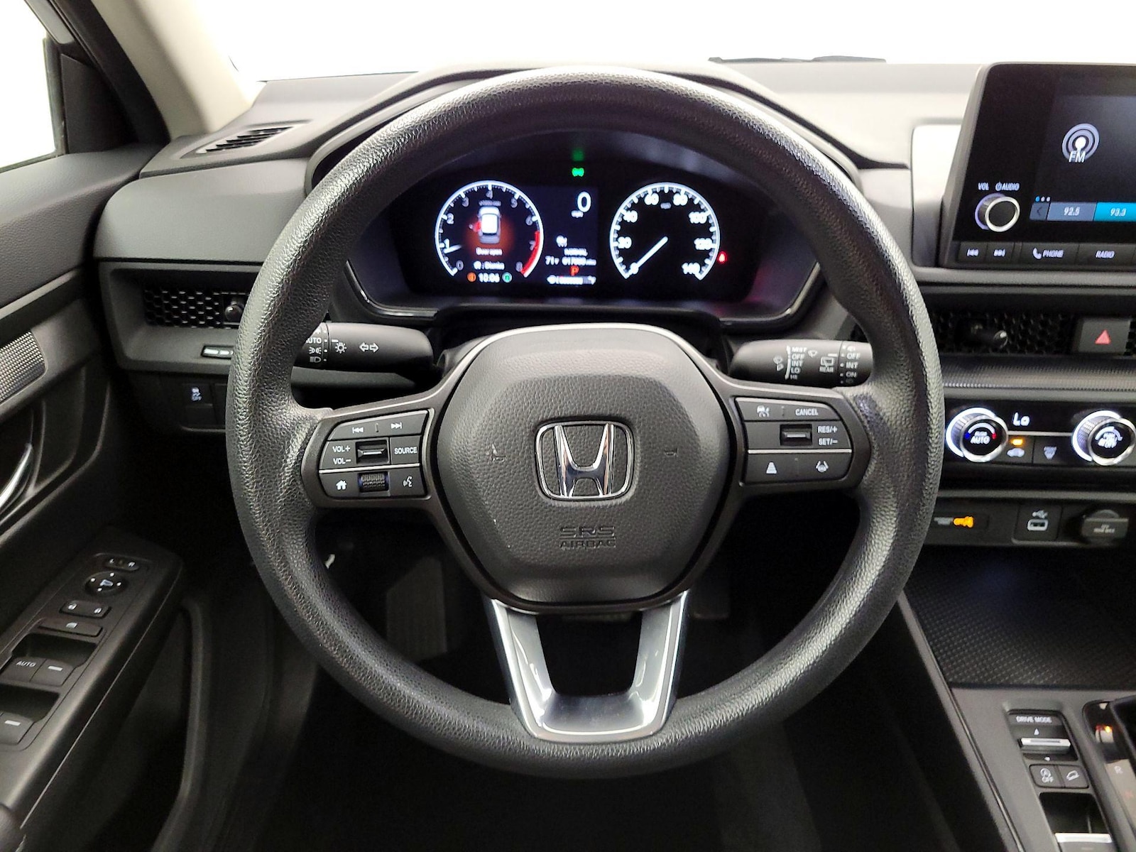 2024 Honda CR-V LX - Photo 11