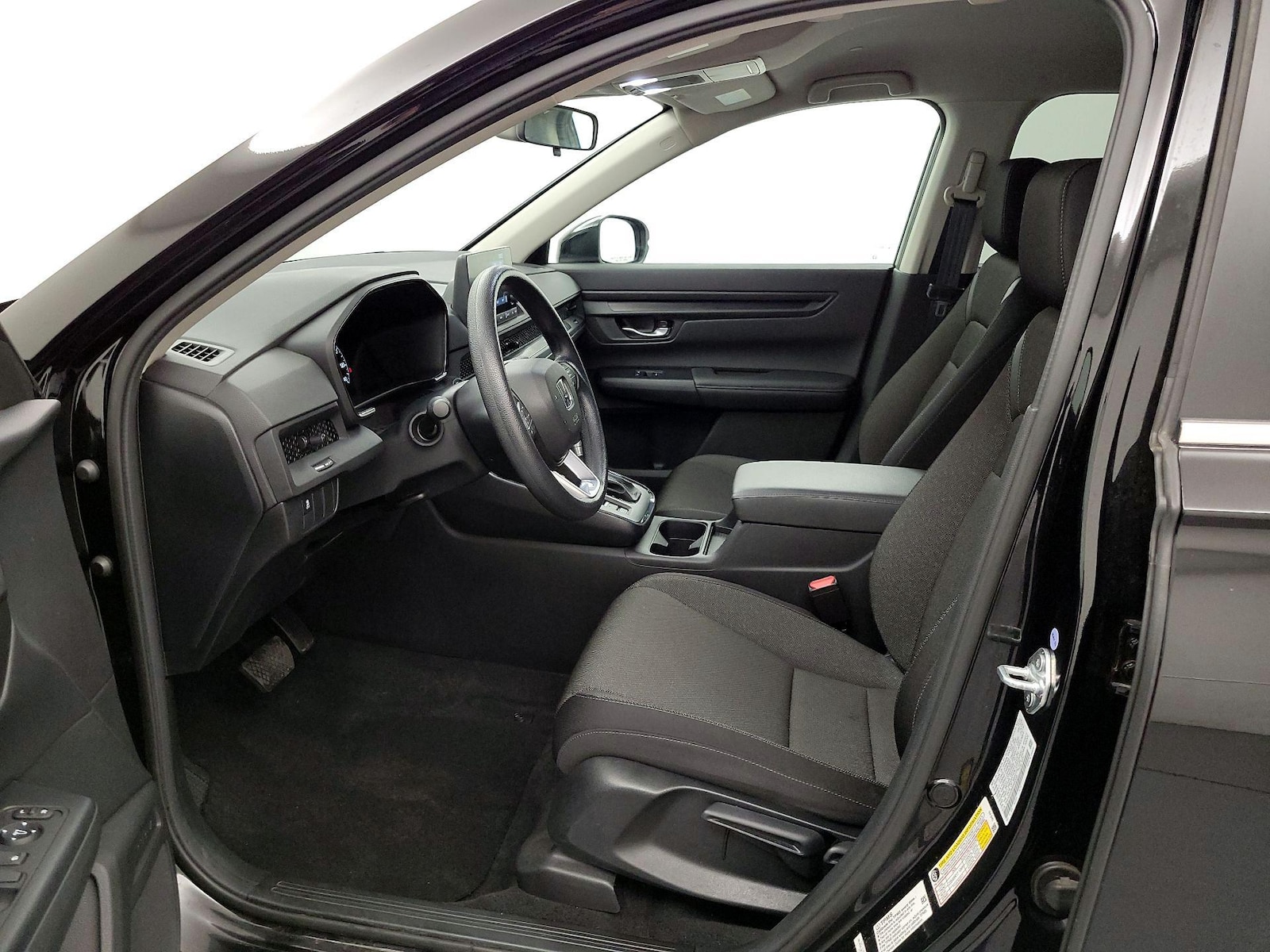 2024 Honda CR-V LX - Photo 12