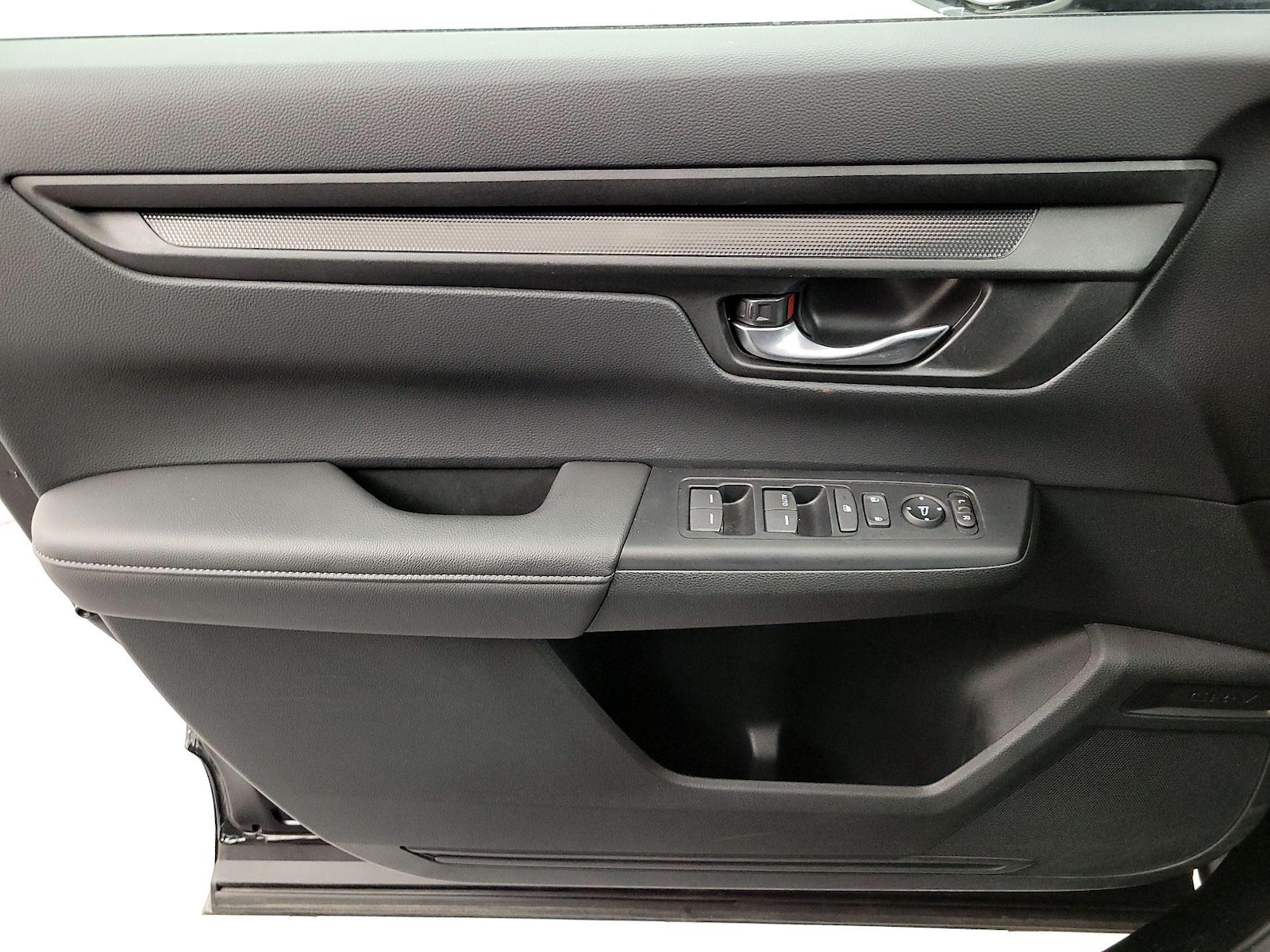 2024 Honda CR-V LX - Photo 13