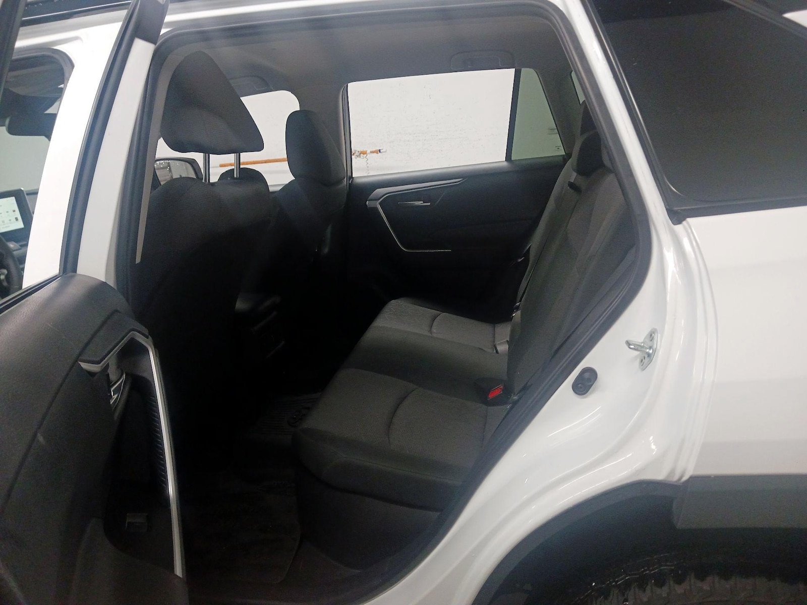 2024 Toyota RAV4 Woodland Edition - Photo 17