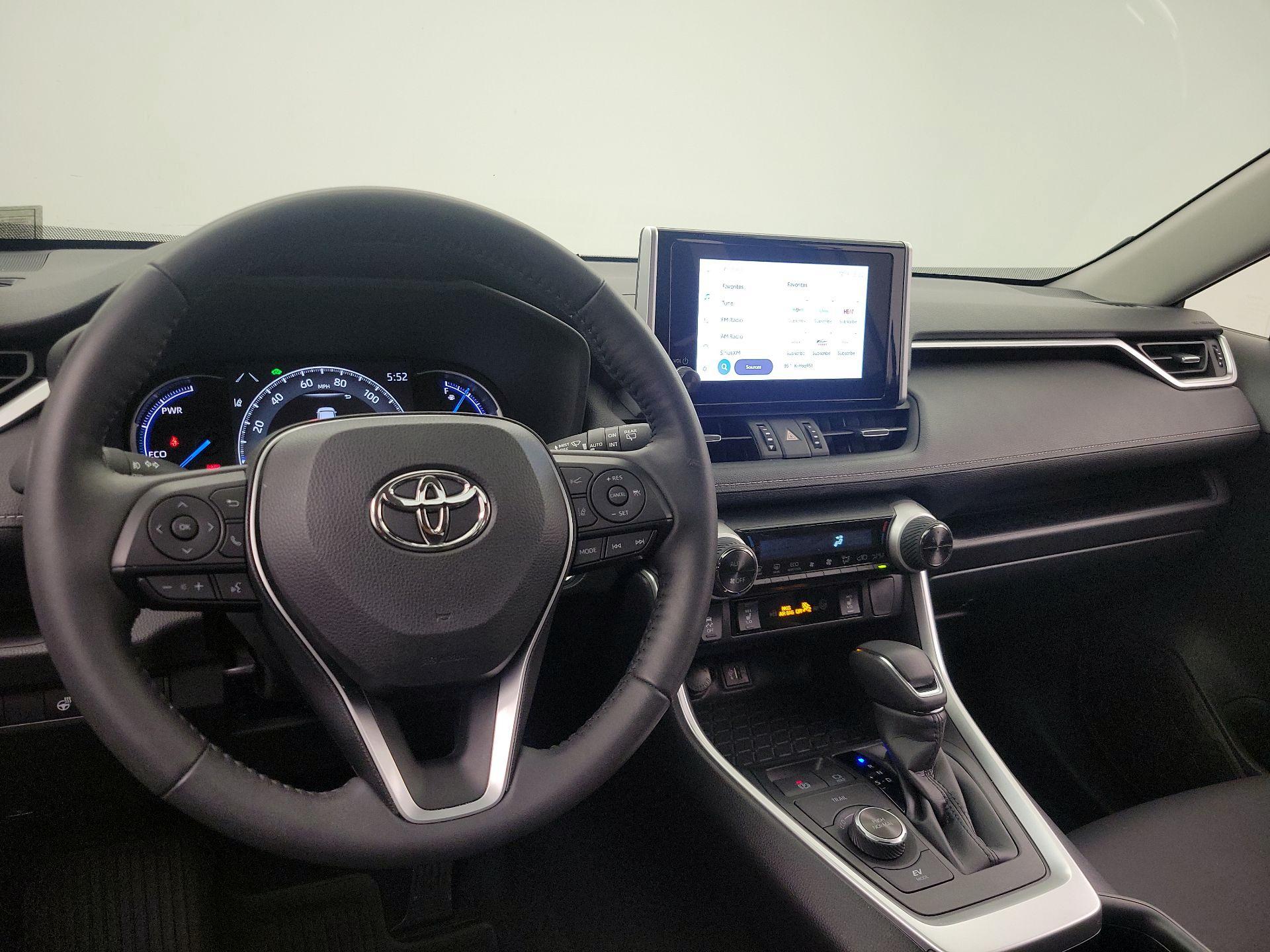 Thumbnail: 2024 Toyota RAV4 - 9