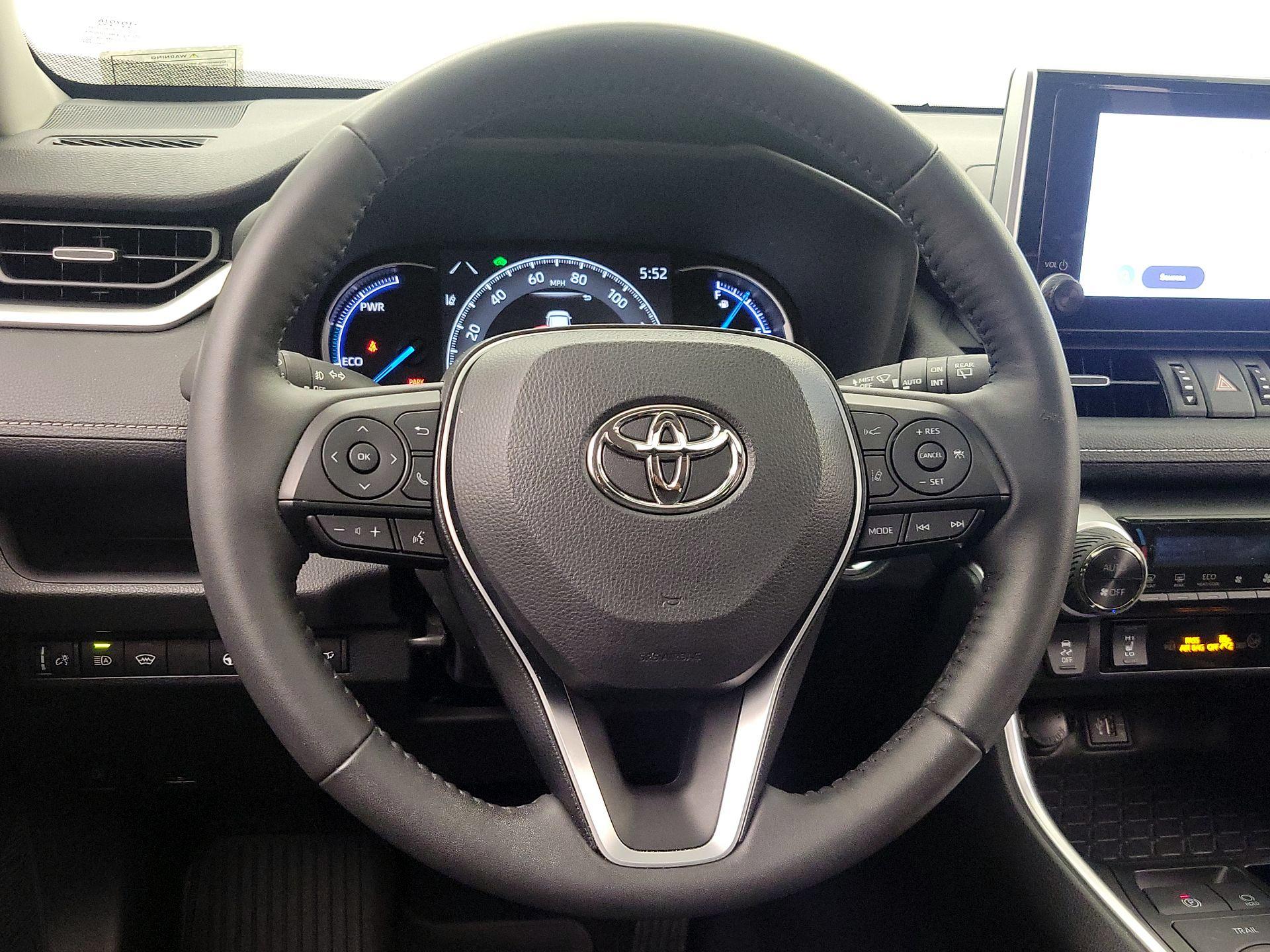 Thumbnail: 2024 Toyota RAV4 - 10
