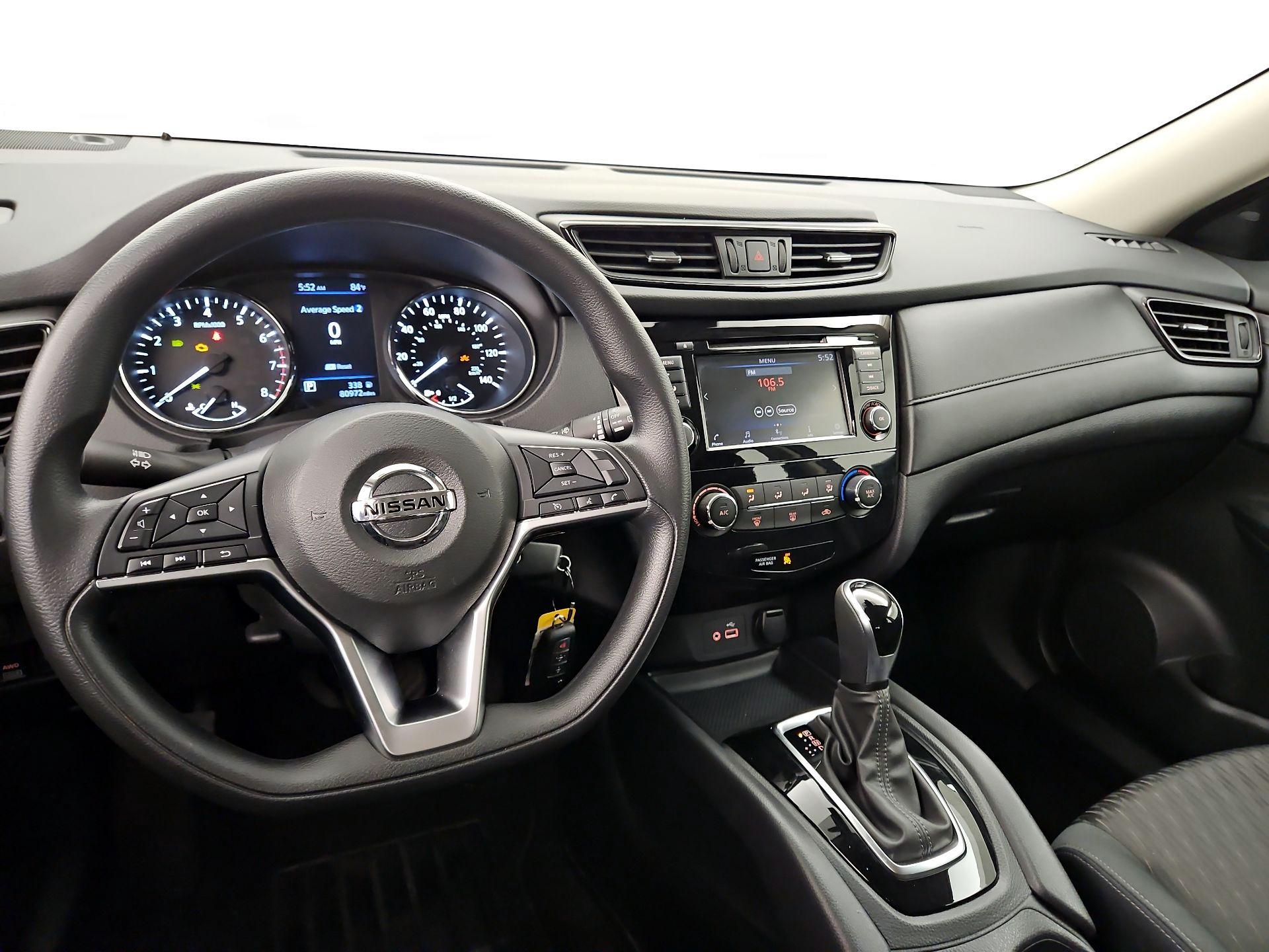 Thumbnail: 2020 Nissan Rogue - 10