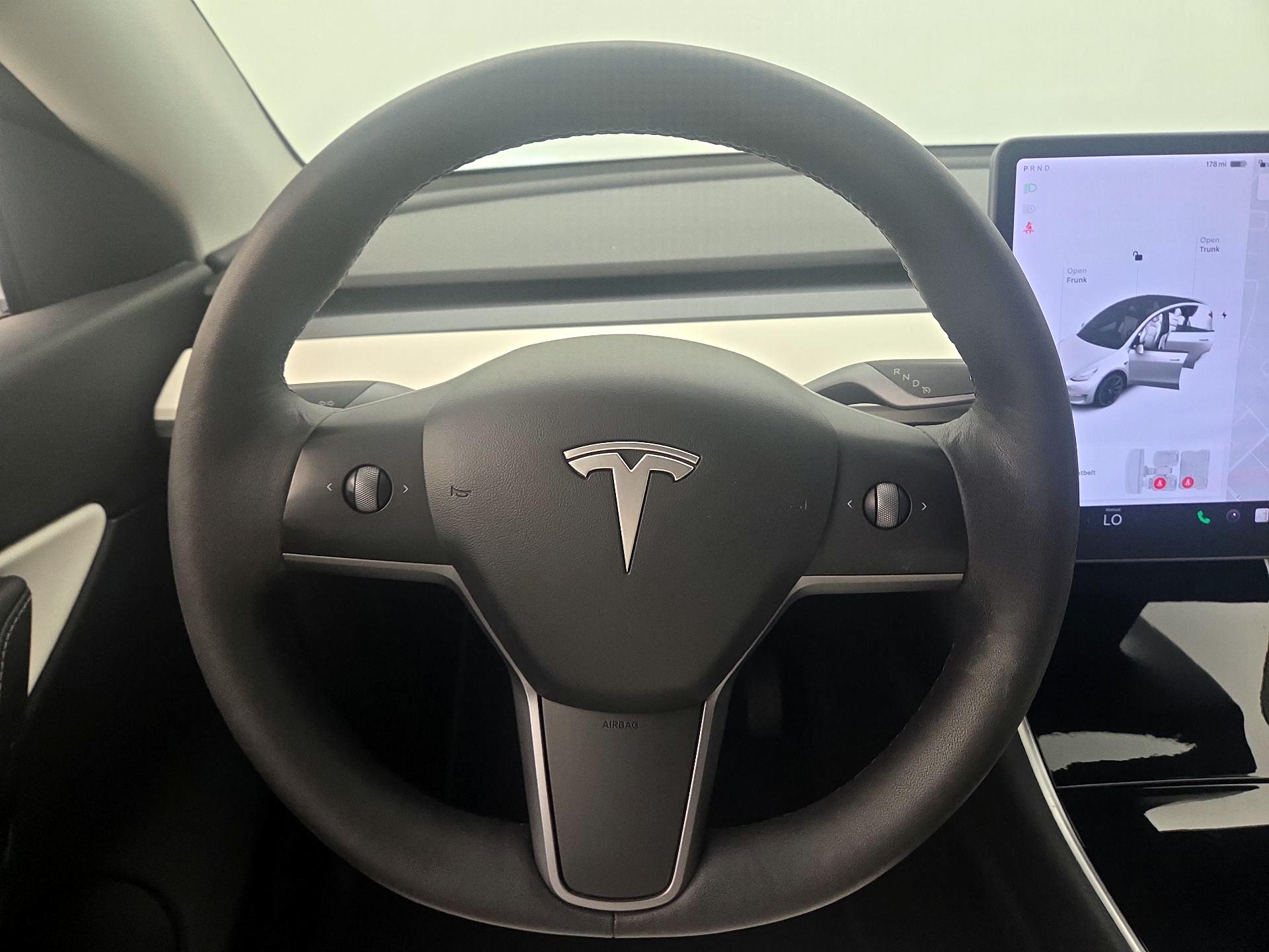Thumbnail: 2021 Tesla Model Y - 10