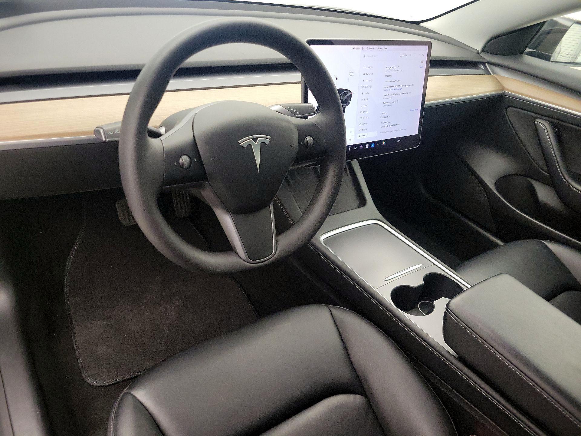 Thumbnail: 2021 Tesla Model 3 - 9