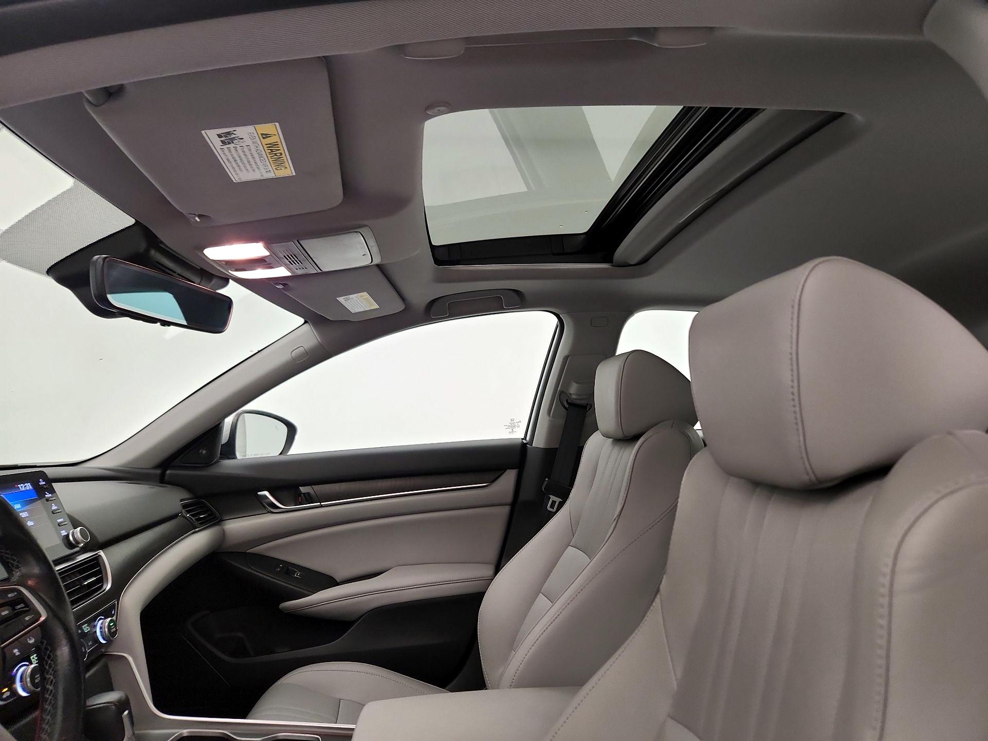 Thumbnail: 2020 Honda Accord - 20