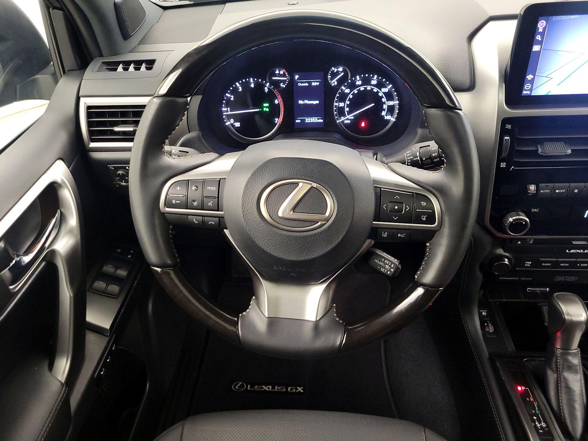 Thumbnail: 2023 Lexus GX - 10