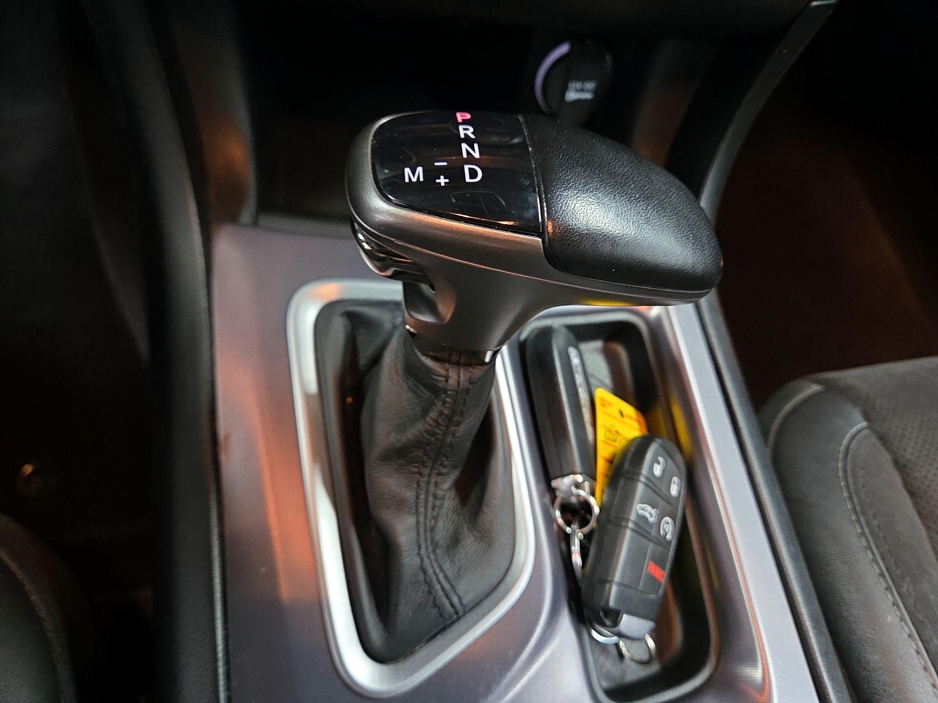 Thumbnail: 2021 Dodge Charger - 18