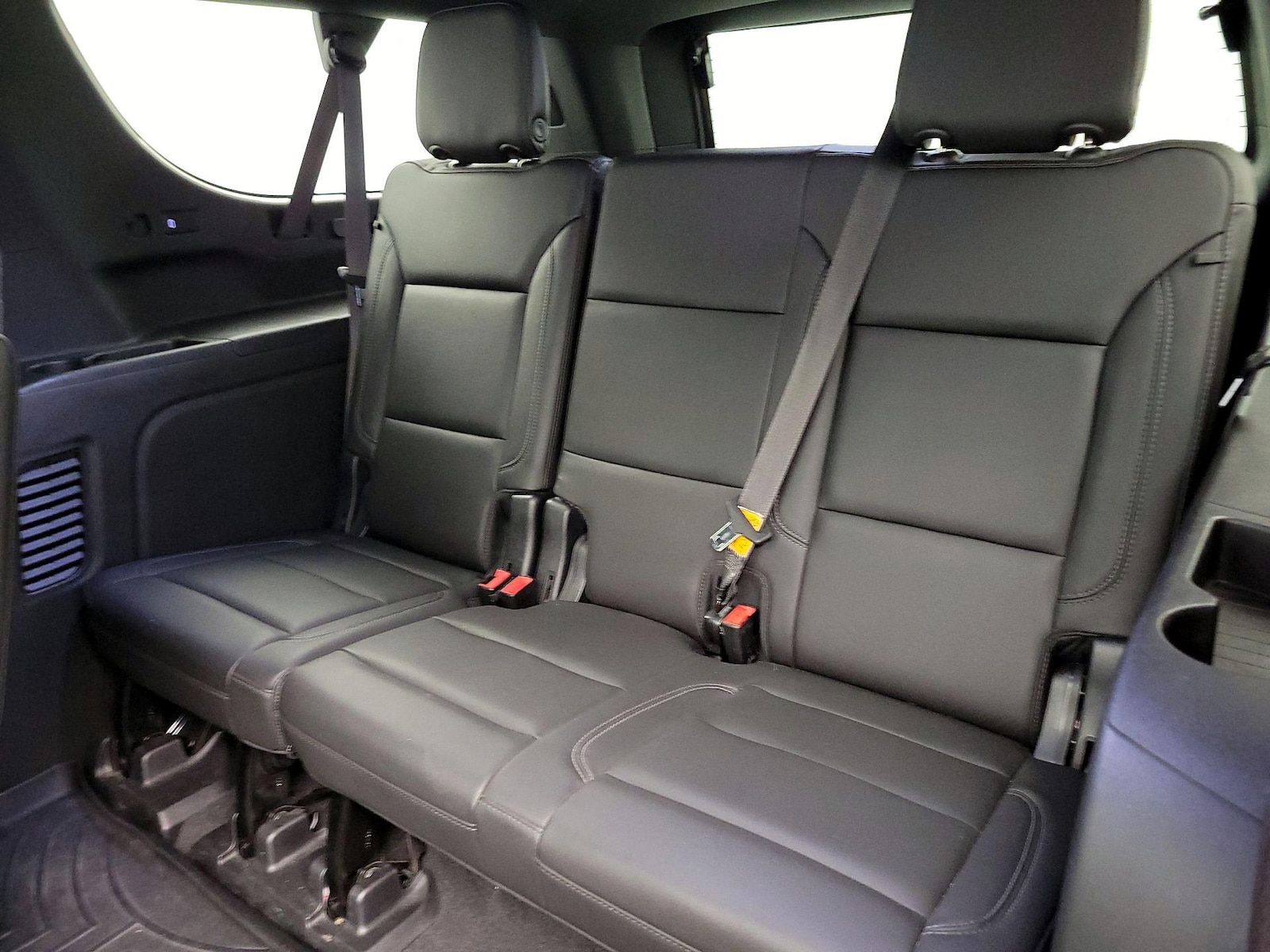 2021 Chevrolet Suburban Z71 - Photo 22
