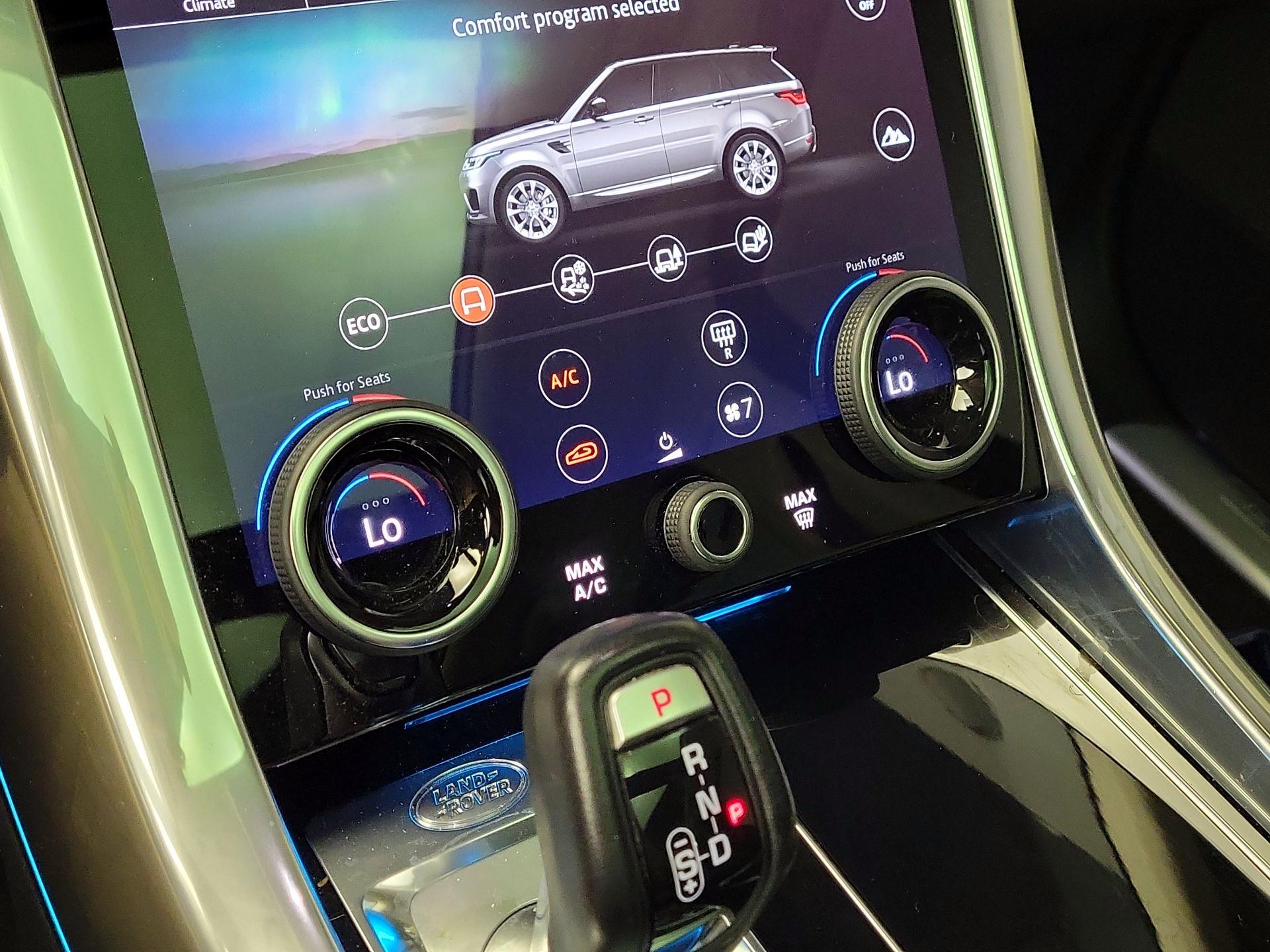 Thumbnail: 2021 Land Rover Range Rover Sport - 16