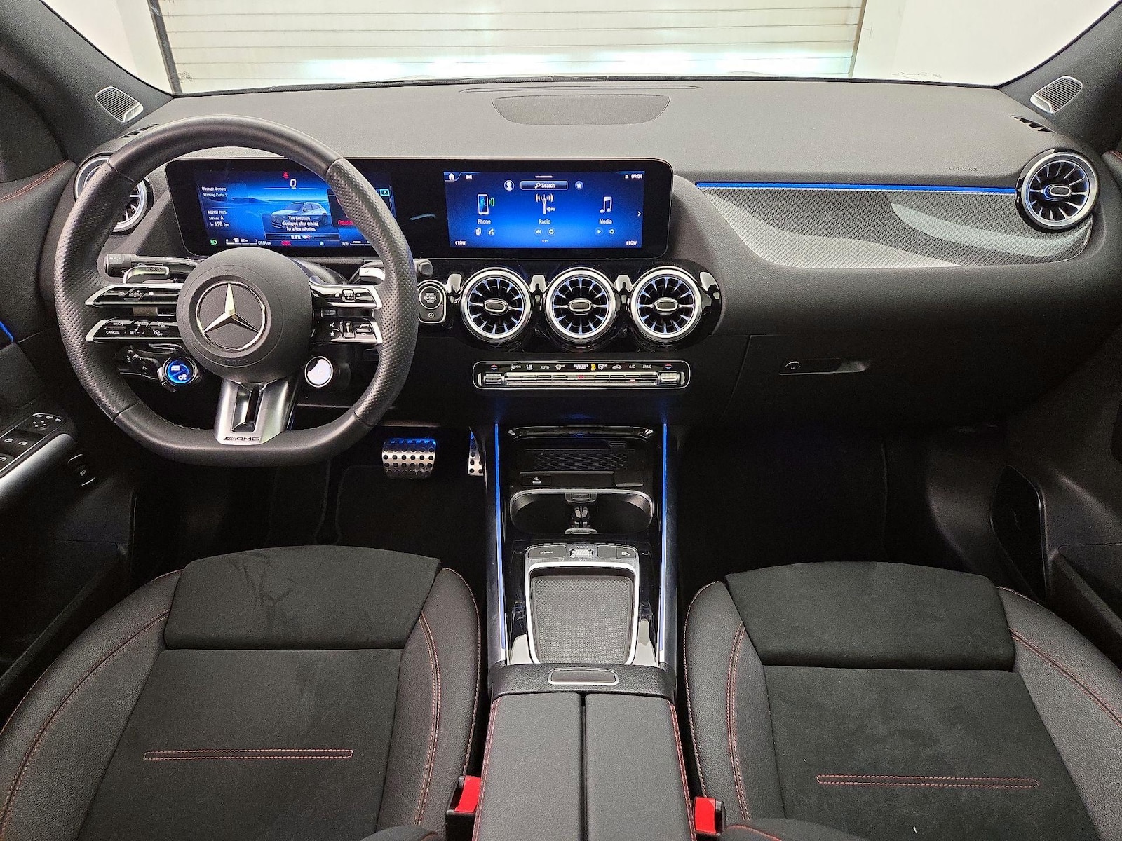 2025 Mercedes-Benz GLA GLA35 AMG - Photo 10