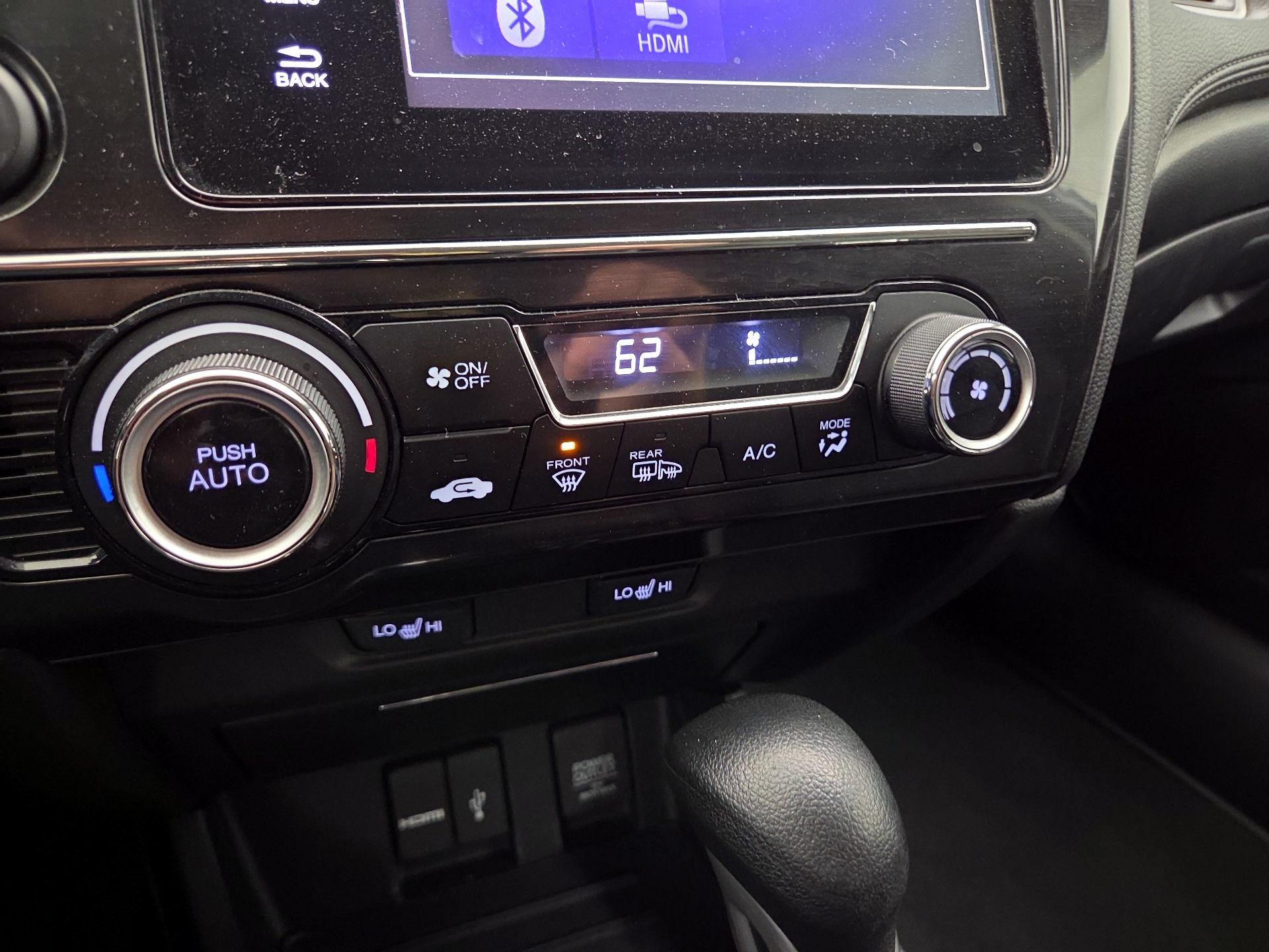 Thumbnail: 2015 Honda Civic - 16