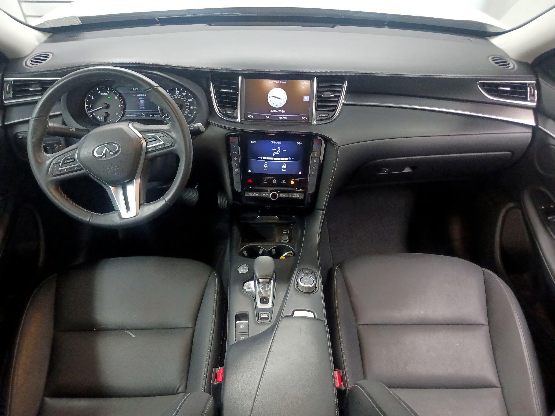 Thumbnail: 2019 INFINITI QX50 - 9