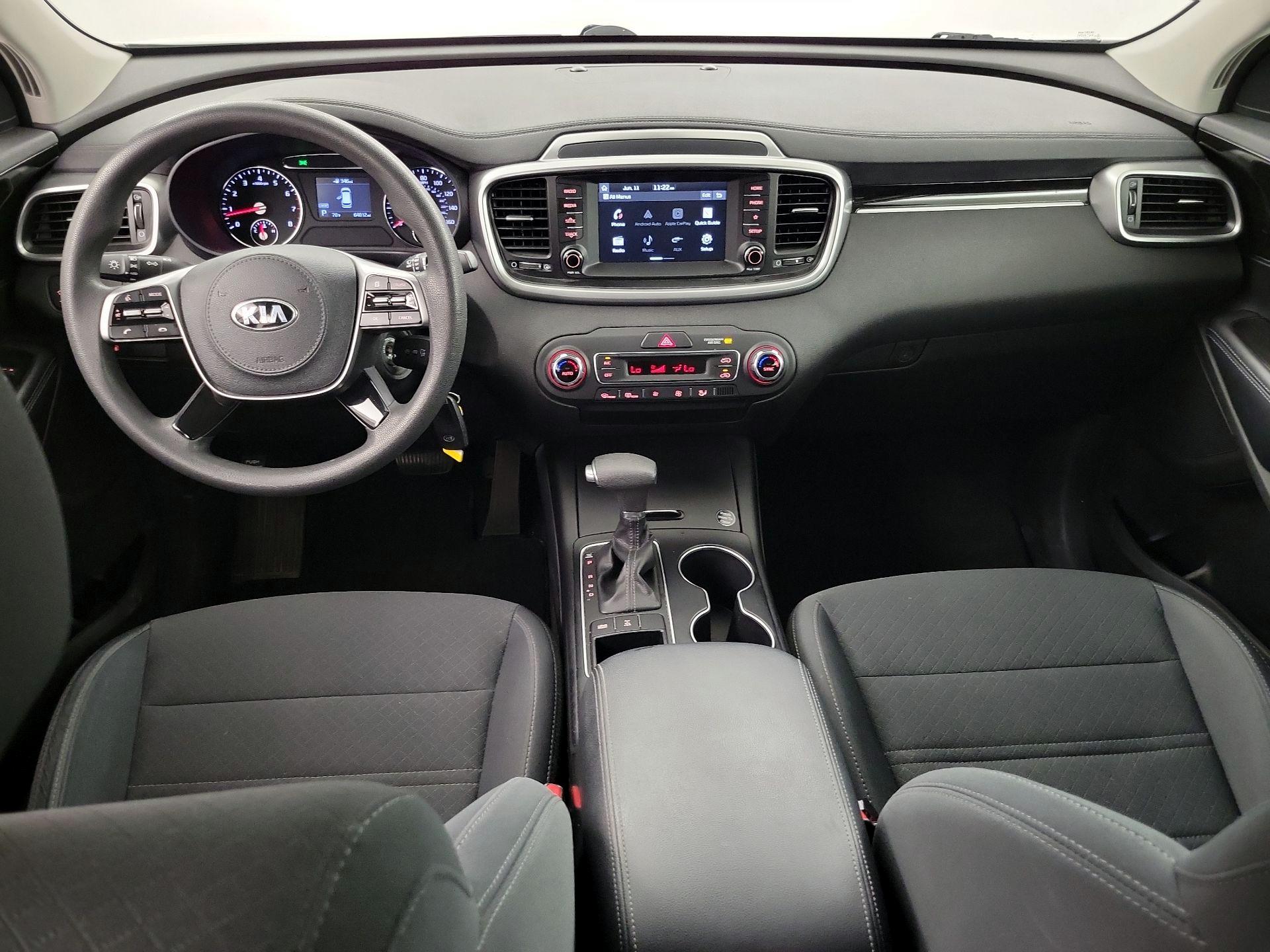 Thumbnail: 2019 Kia Sorento - 9