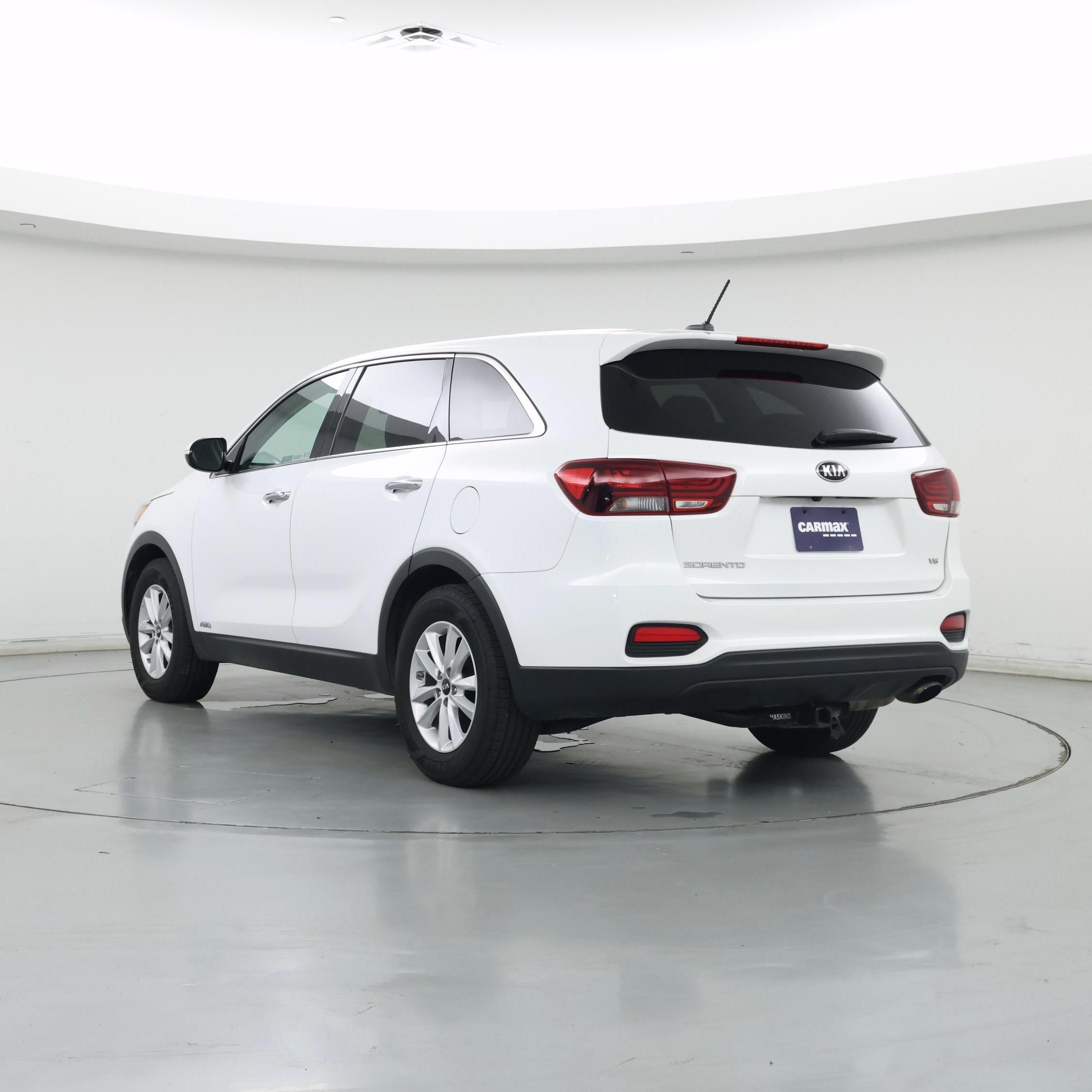 Thumbnail: 2019 Kia Sorento - 2