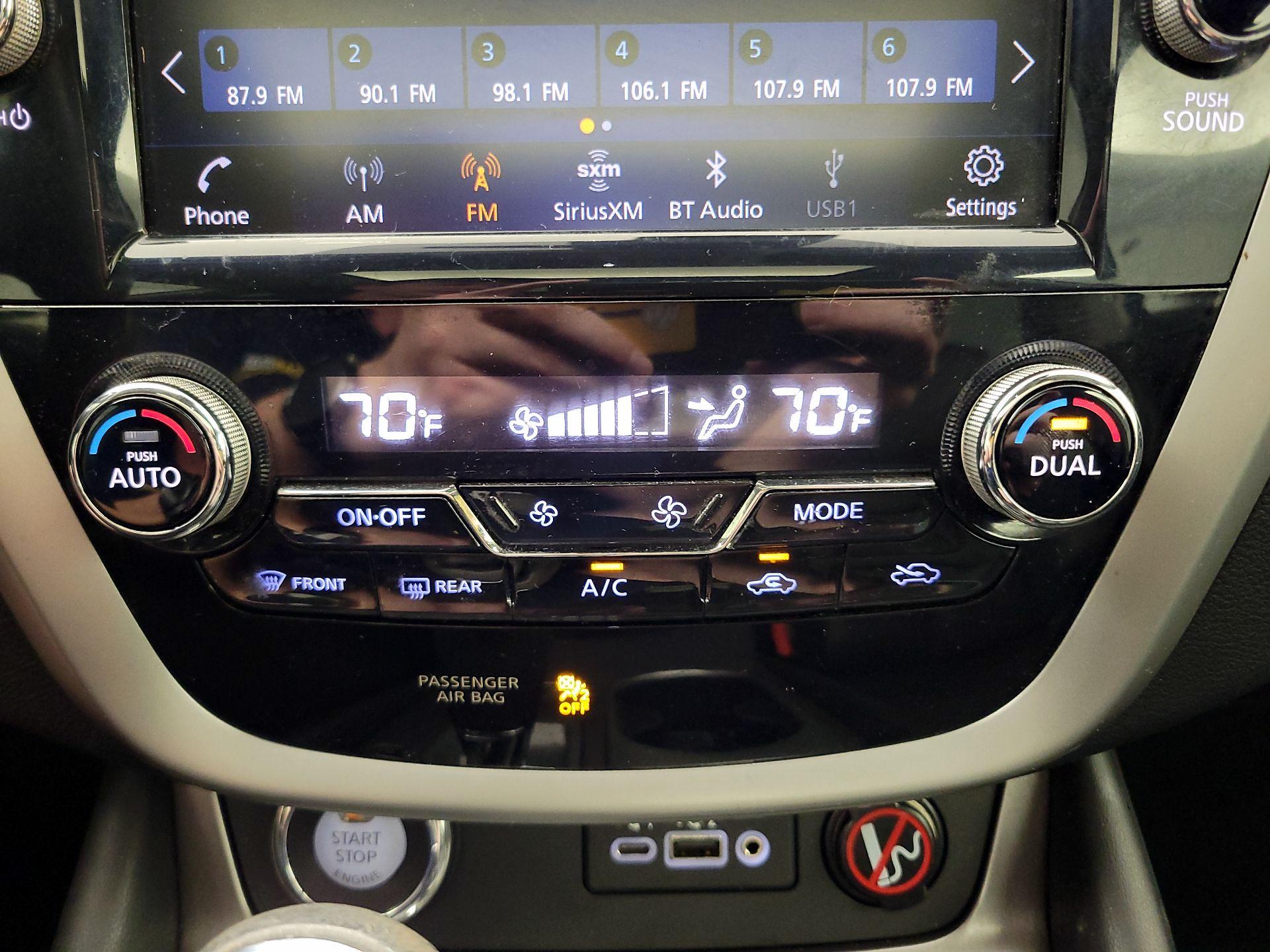 Thumbnail: 2020 Nissan Murano - 17