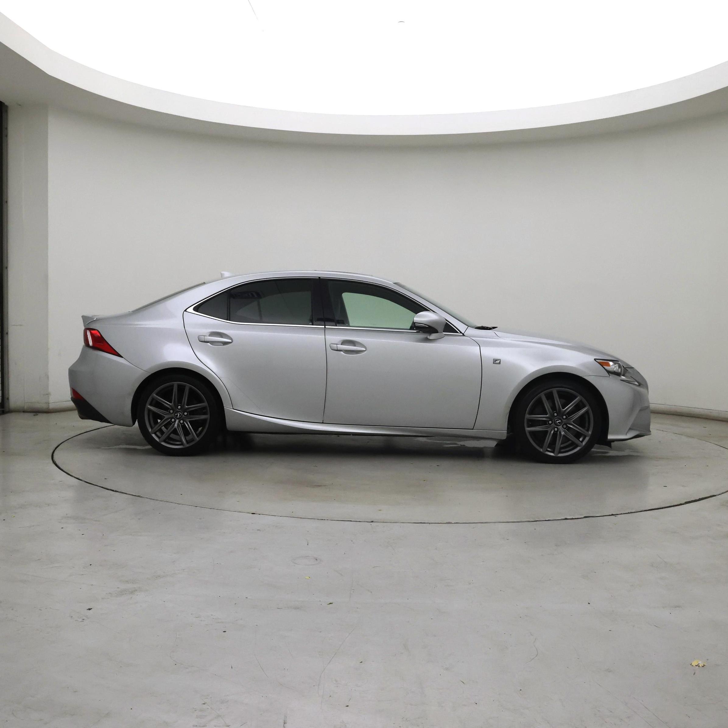 Thumbnail: 2016 Lexus IS - 7