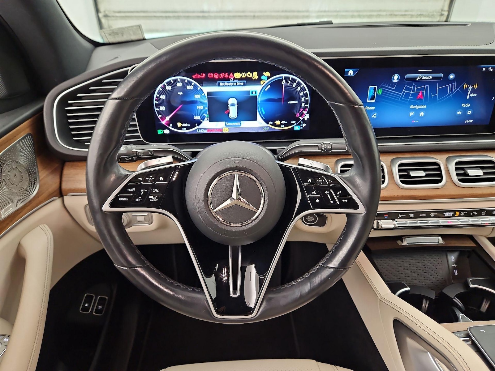 2025 Mercedes-Benz GLE GLE450E - Photo 11