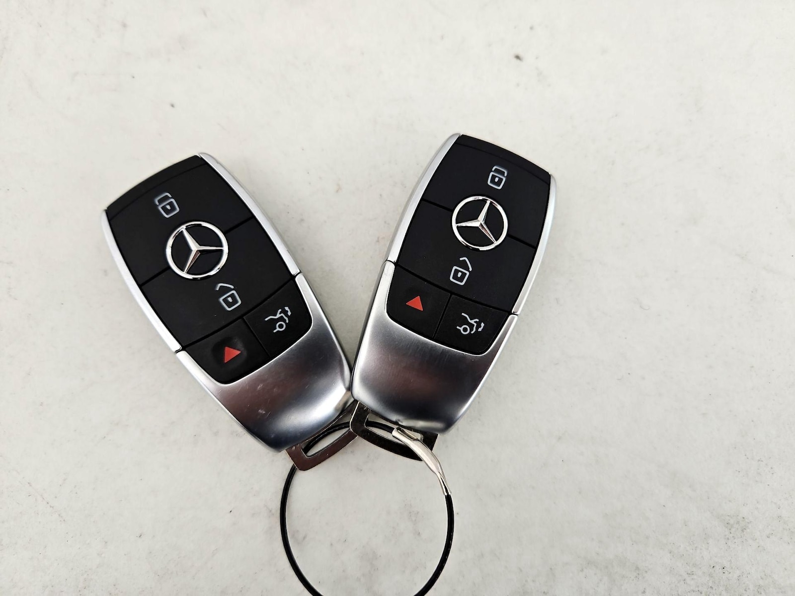 2025 Mercedes-Benz GLE GLE450E - Photo 24