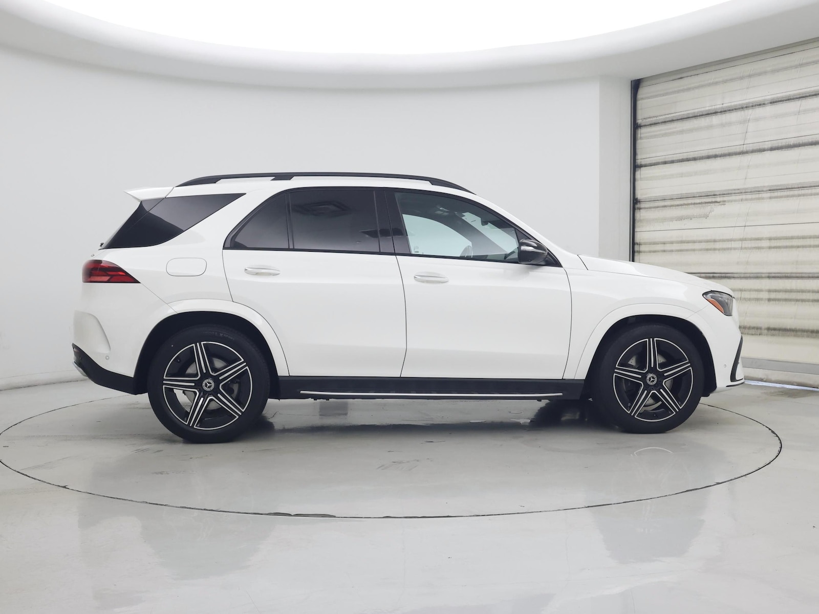 2025 Mercedes-Benz GLE GLE450E - Photo 8