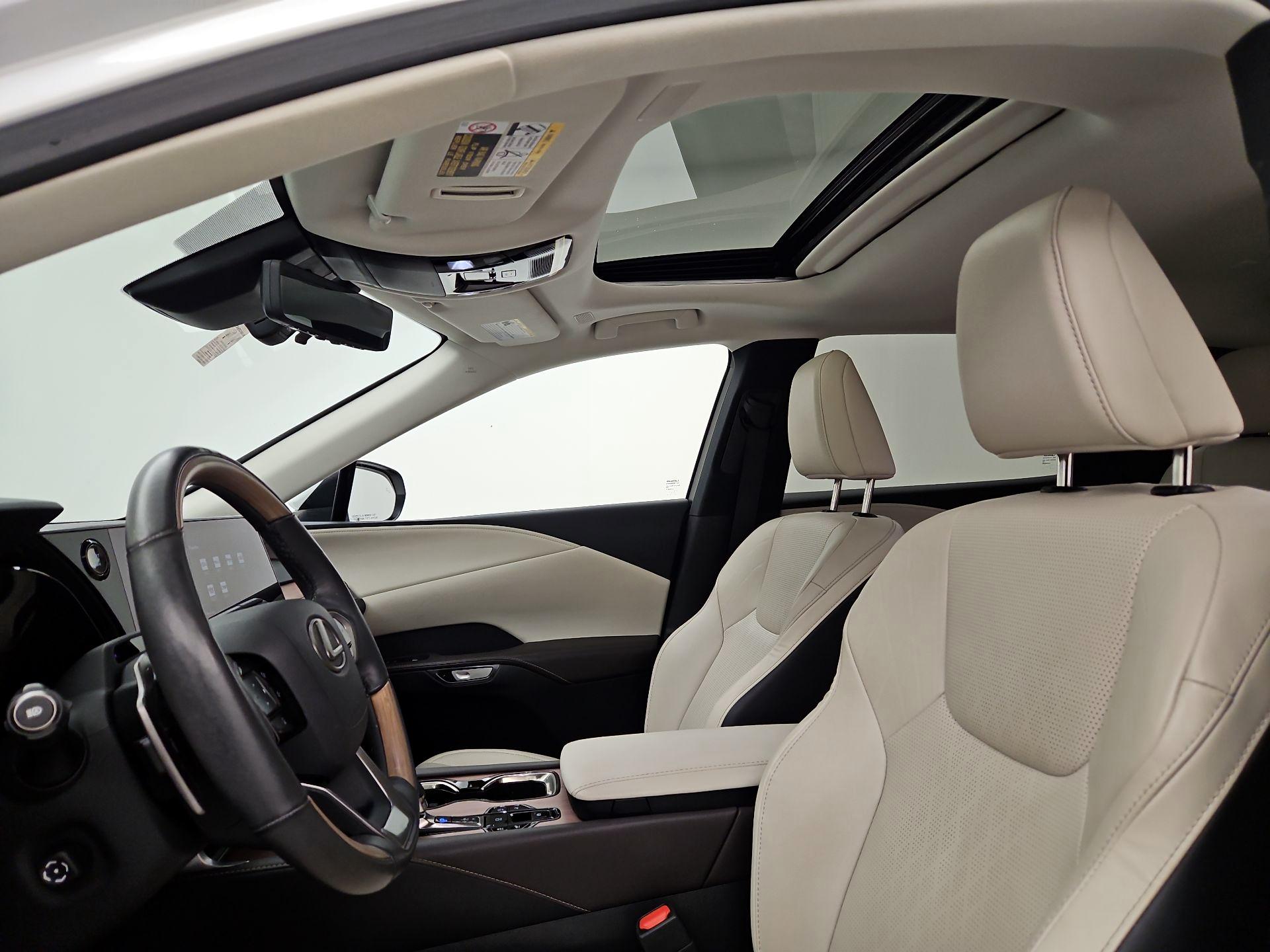 Thumbnail: 2023 Lexus RX - 19
