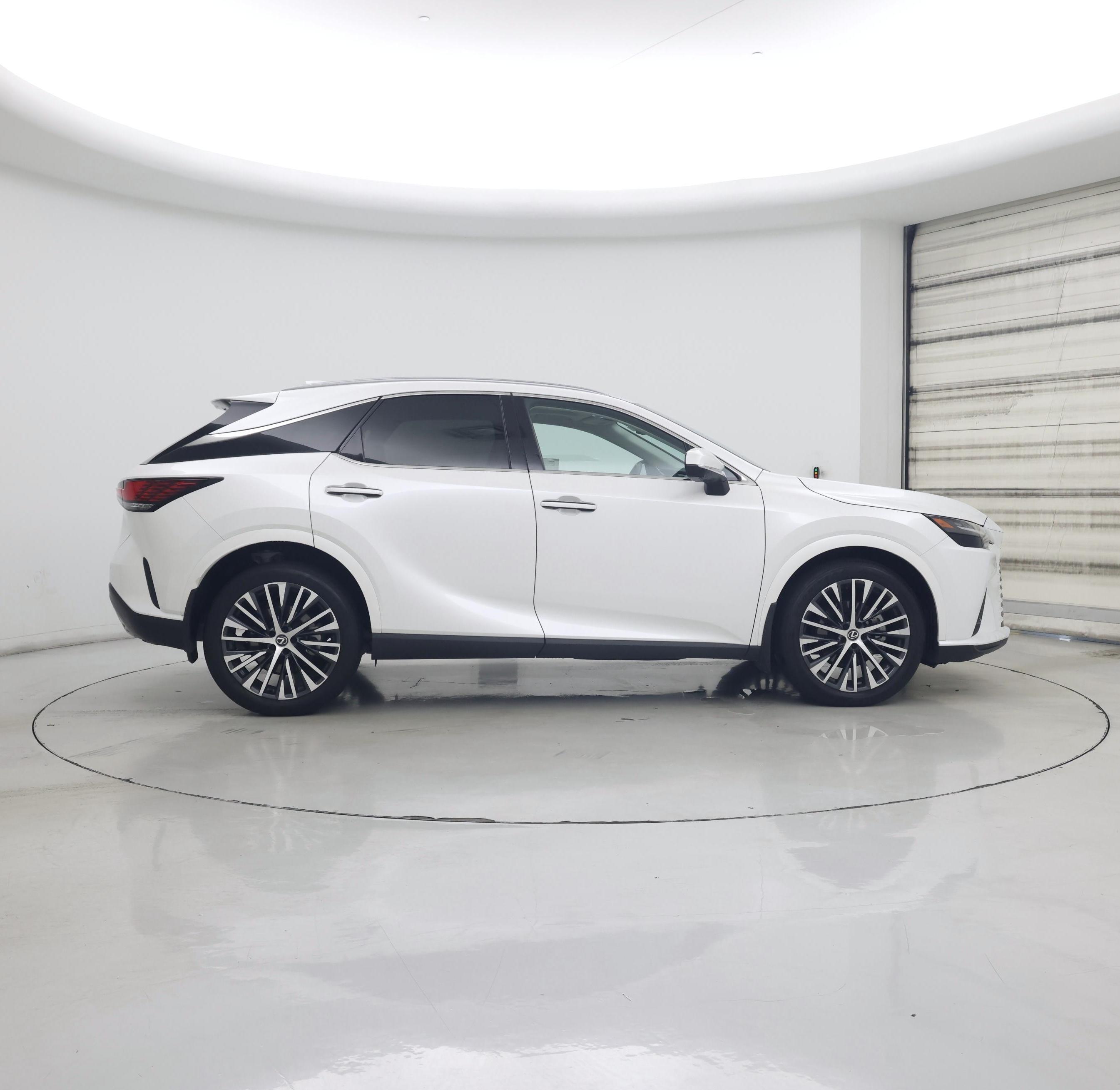Thumbnail: 2023 Lexus RX - 7