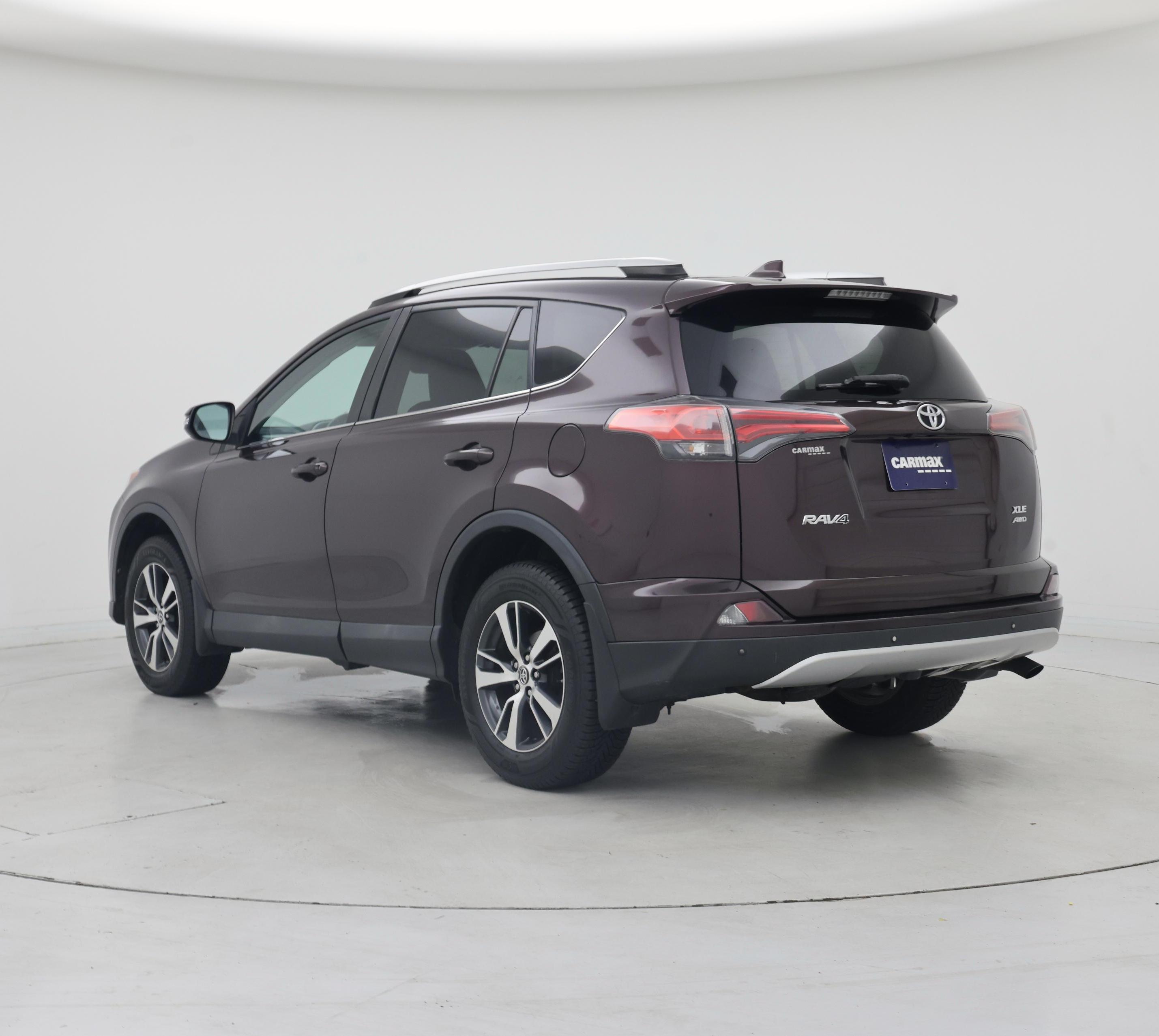 Thumbnail: 2016 Toyota RAV4 - 2