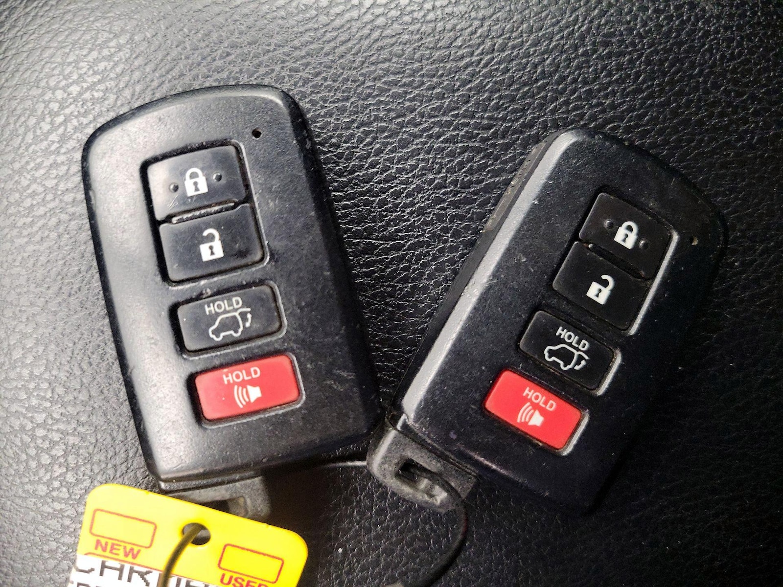 2016 Toyota RAV4 XLE - Photo 25