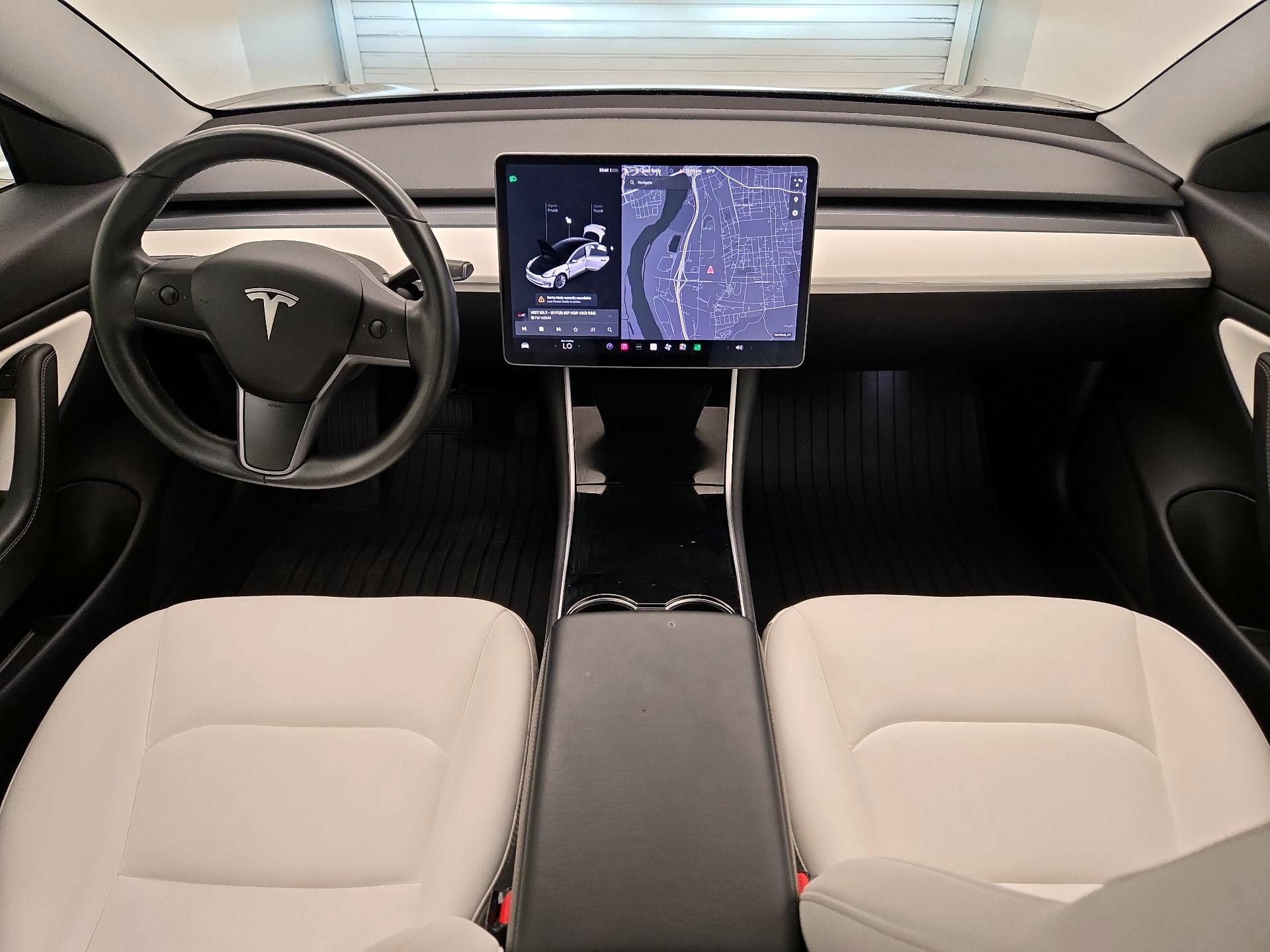 Thumbnail: 2019 Tesla Model 3 - 9