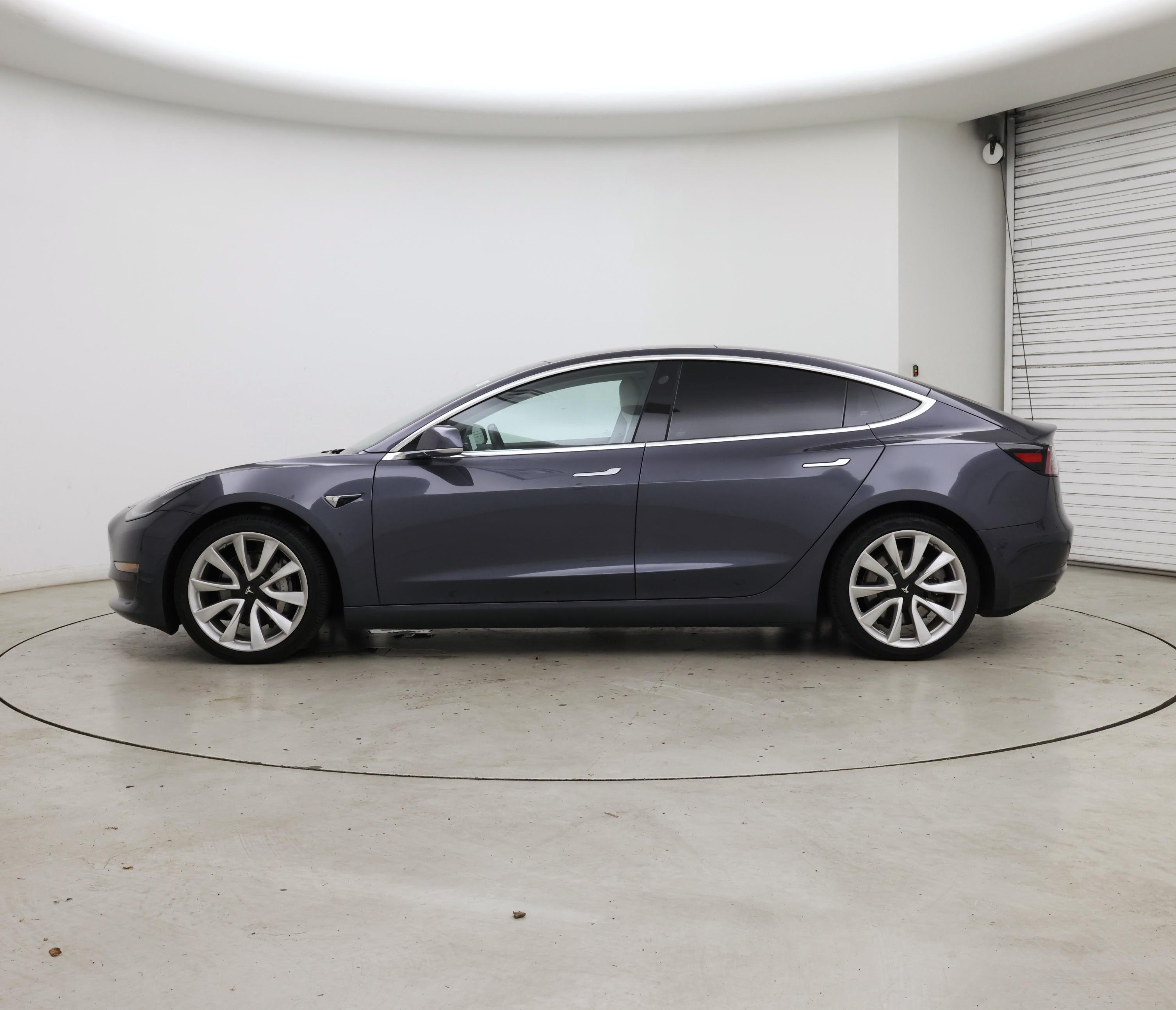 Thumbnail: 2019 Tesla Model 3 - 3