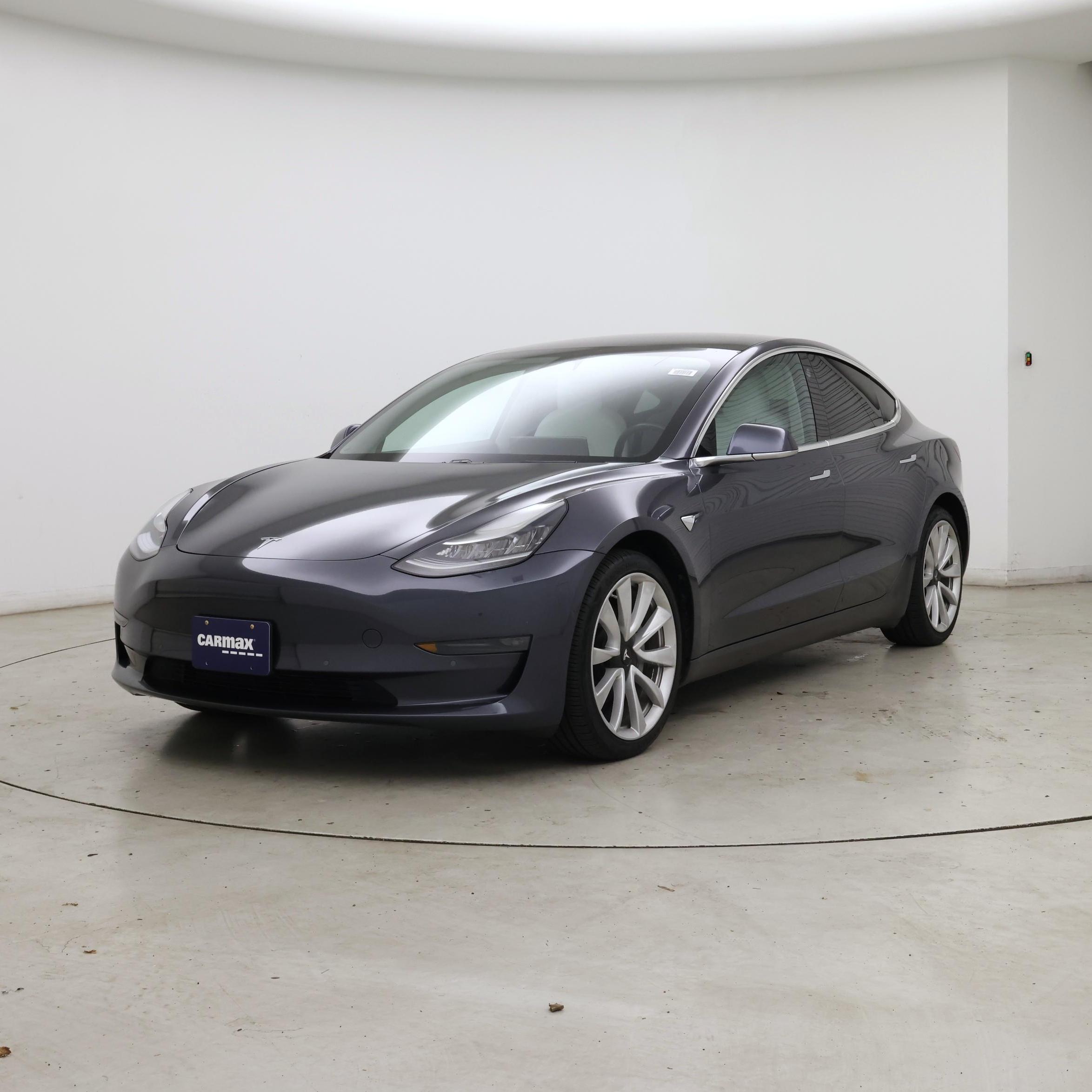 Thumbnail: 2019 Tesla Model 3 - 4