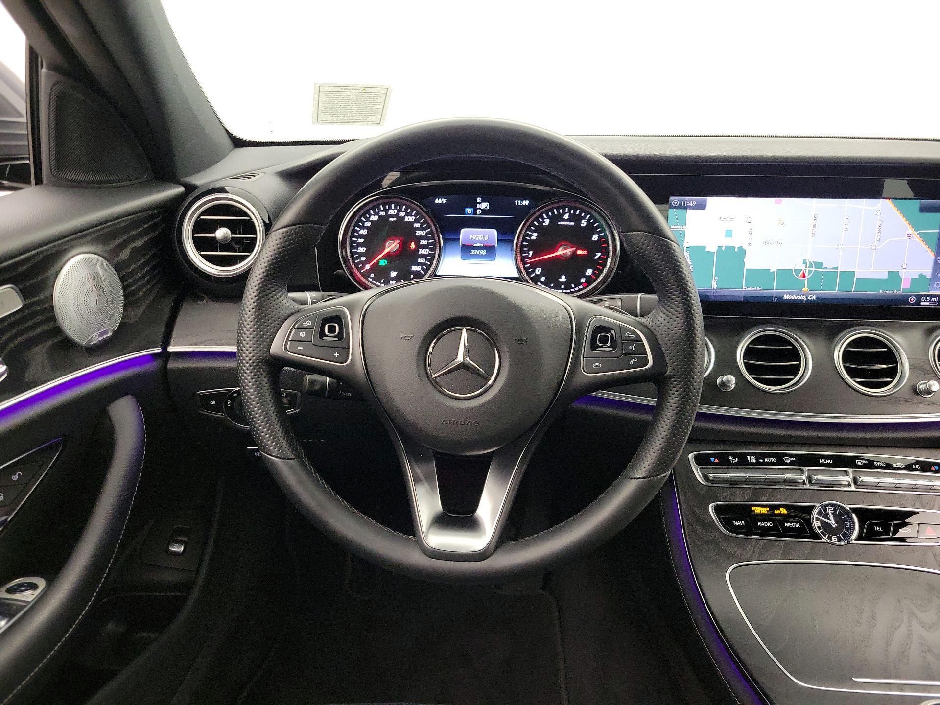 Thumbnail: 2018 Mercedes-Benz E-Class - 10