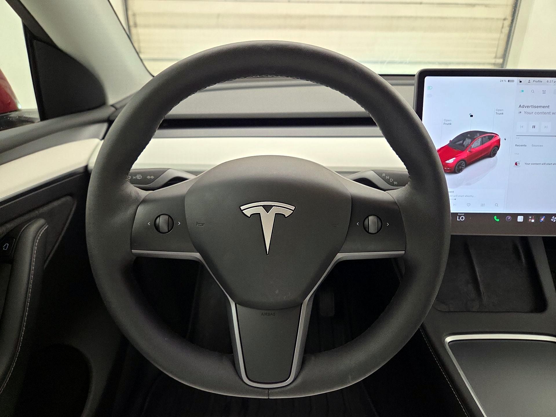 Thumbnail: 2023 Tesla Model Y - 10