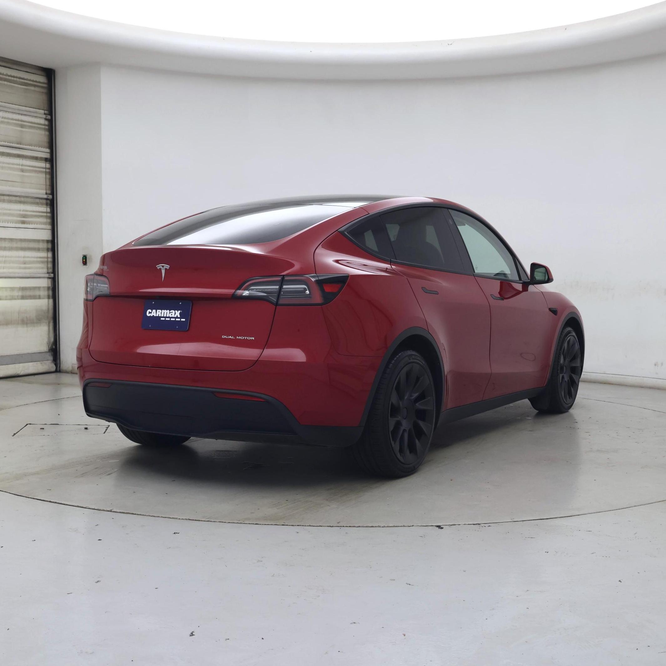 Thumbnail: 2023 Tesla Model Y - 8